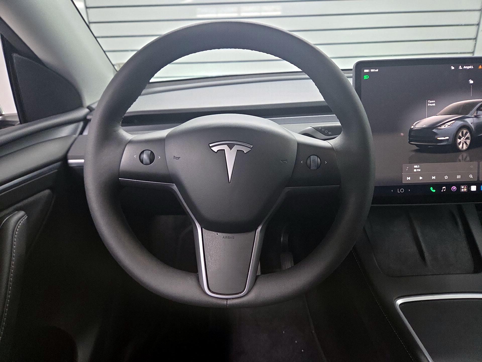 Thumbnail: 2024 Tesla Model Y - 10