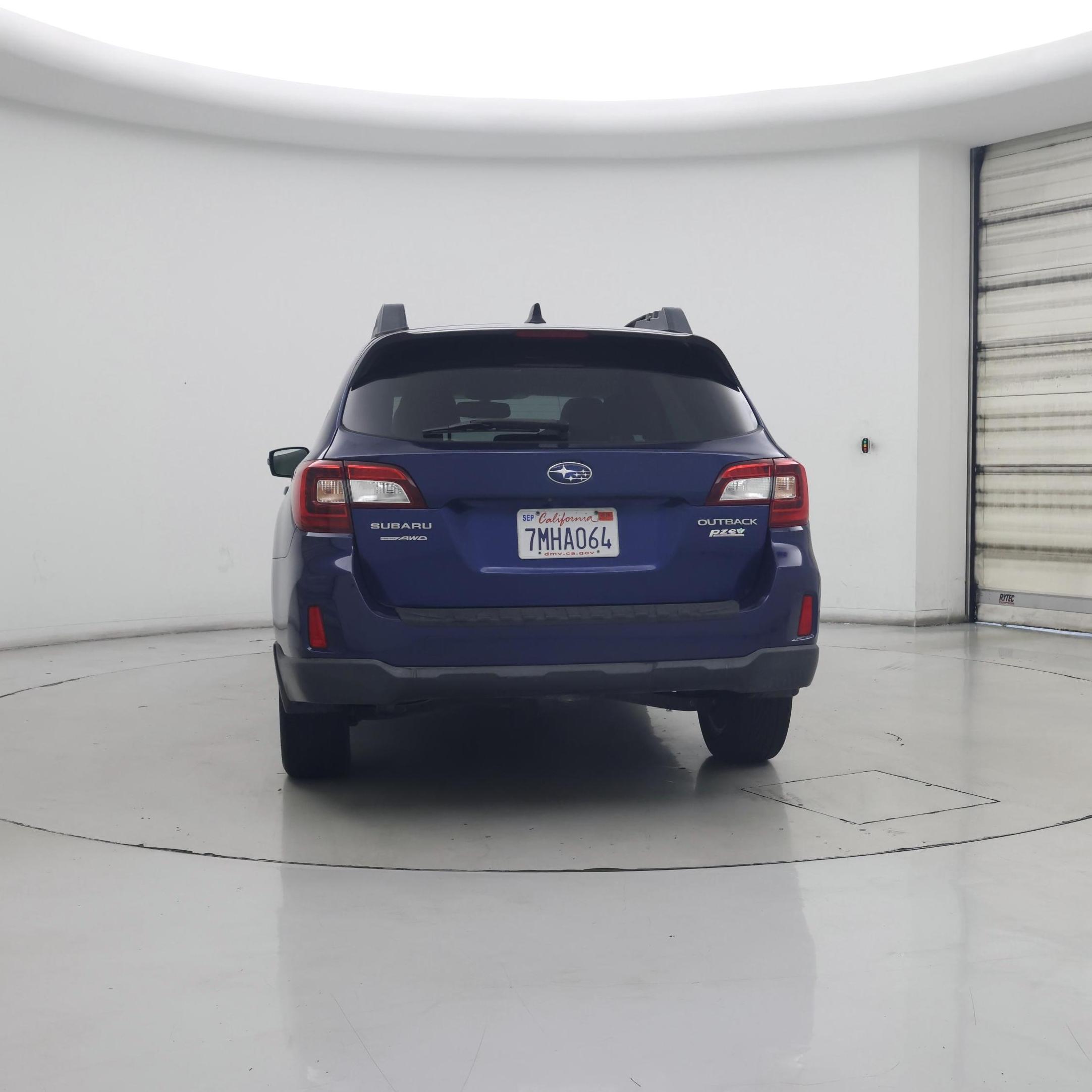 Thumbnail: 2016 Subaru Outback - 6