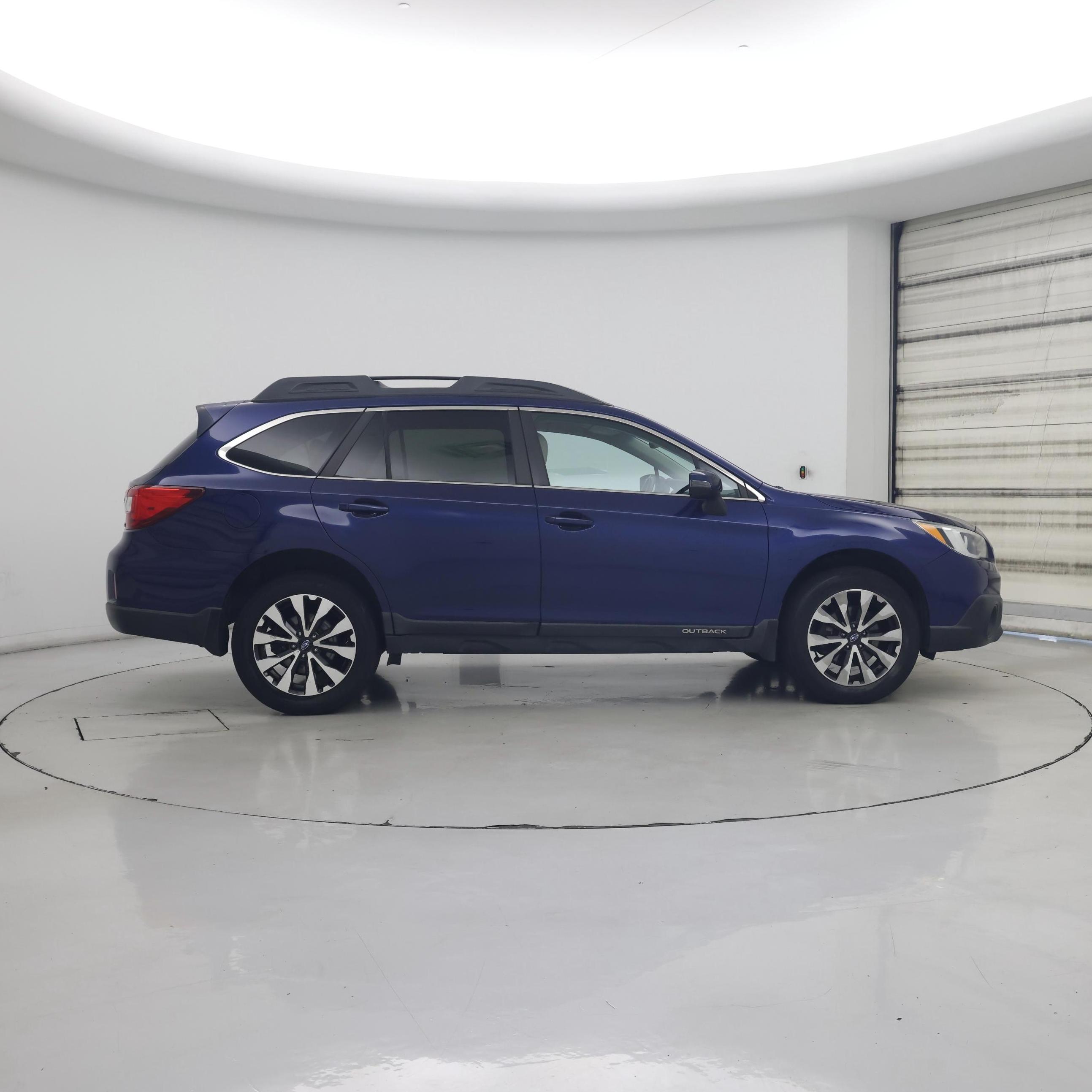 Thumbnail: 2016 Subaru Outback - 7