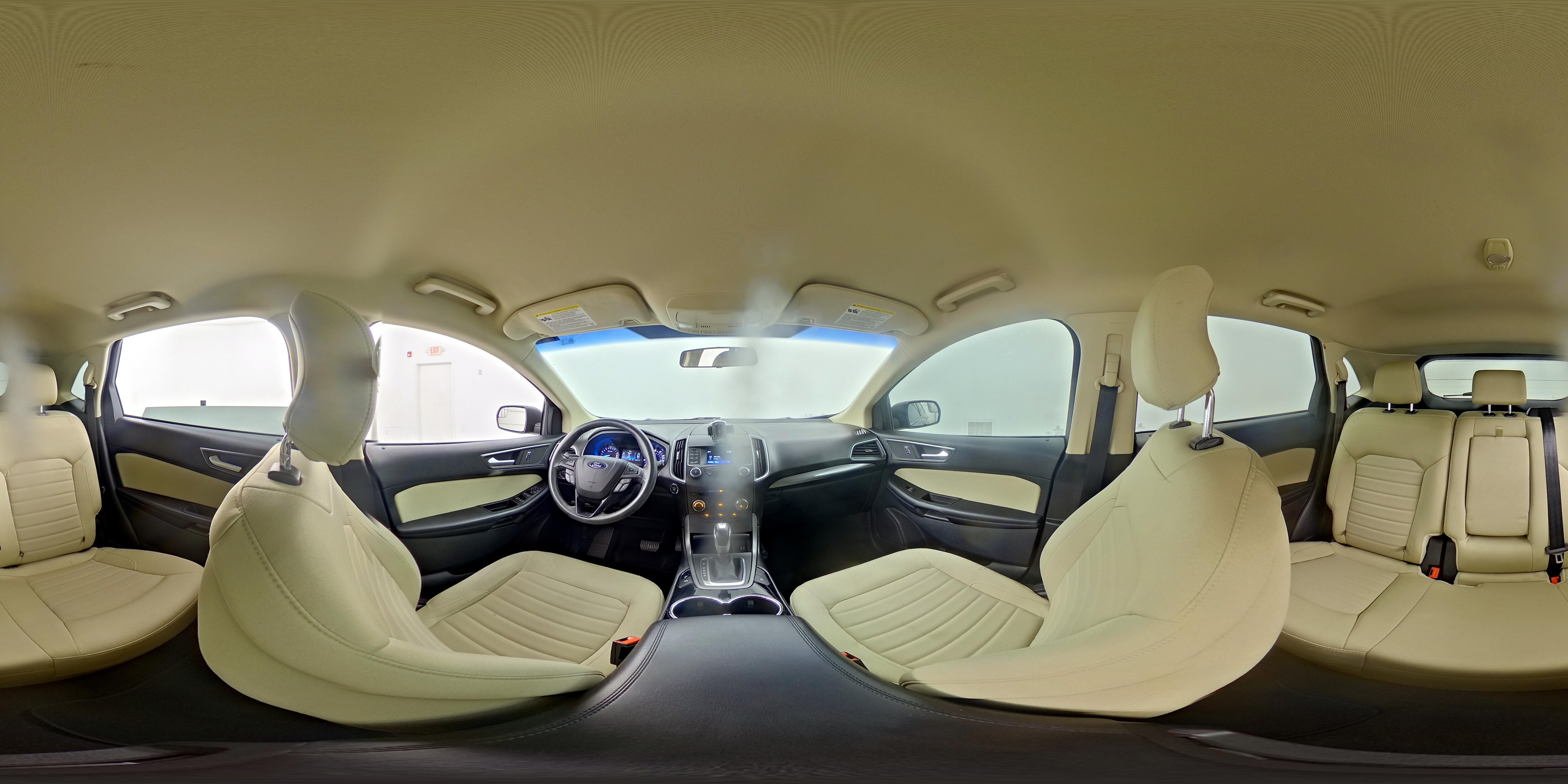 2018 Ford Edge SE - Photo 24