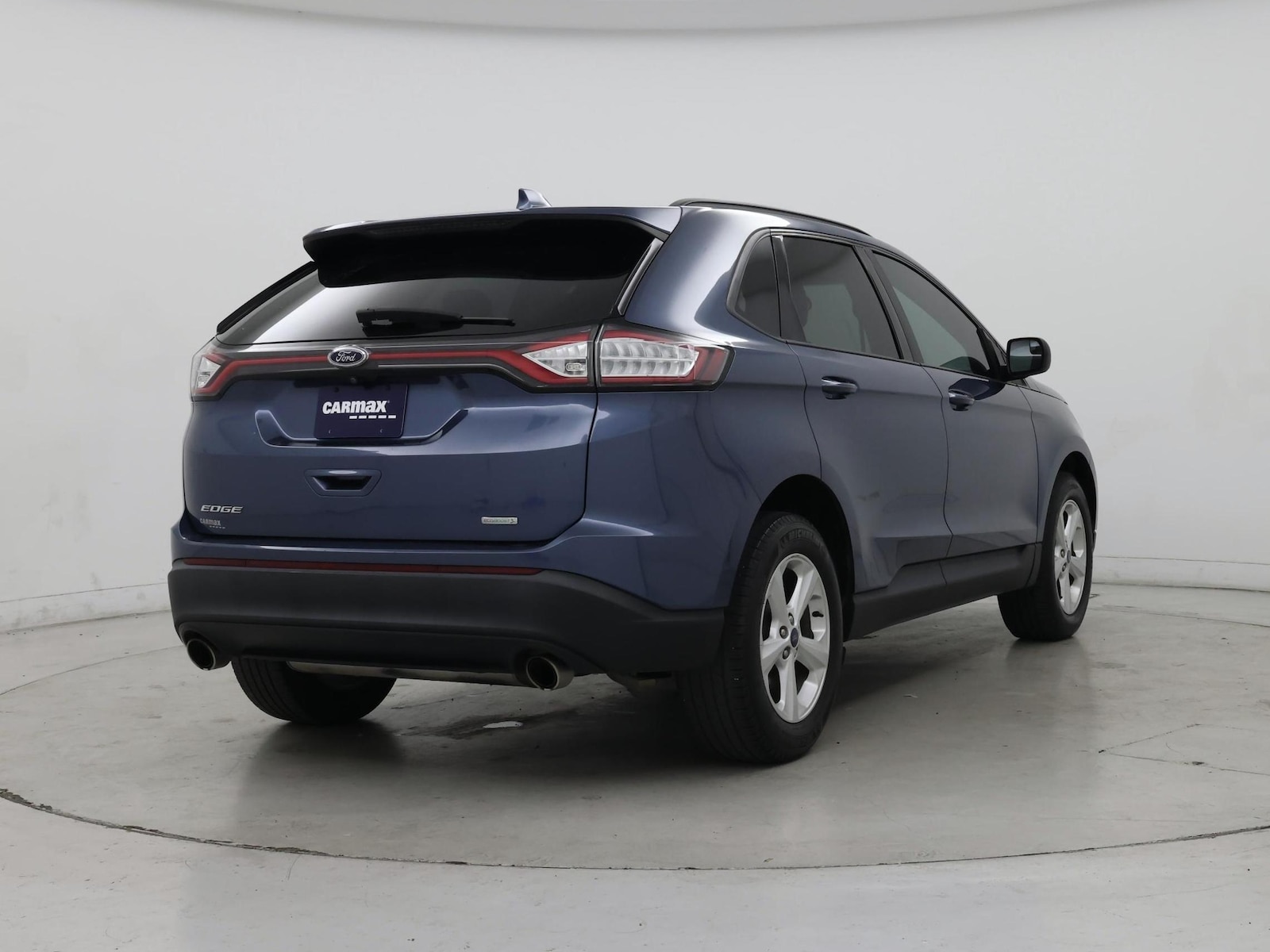 2018 Ford Edge SE - Photo 9