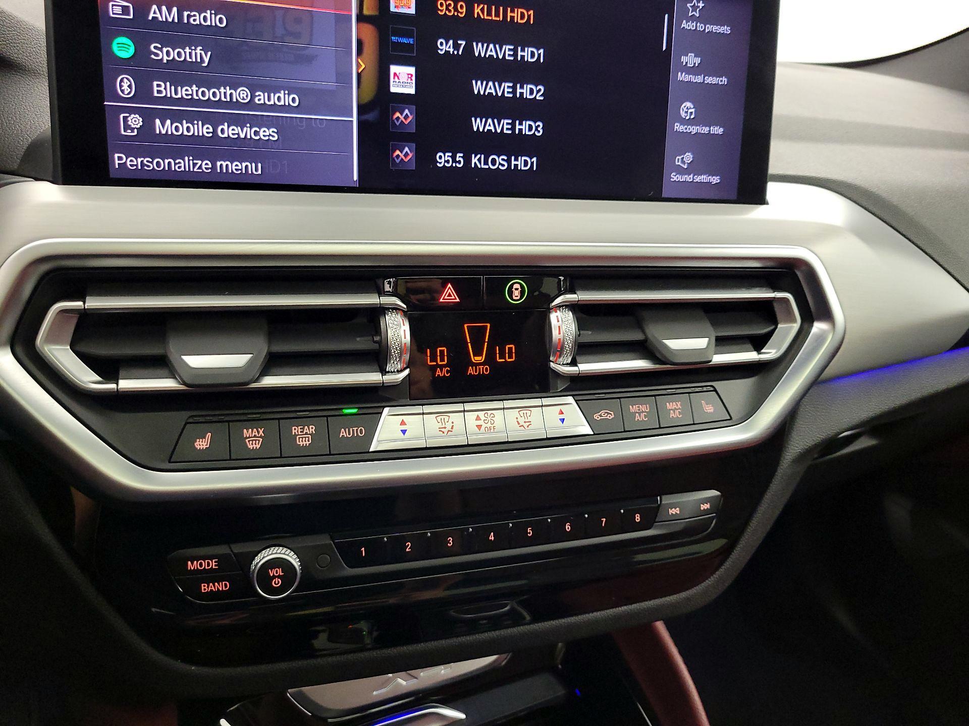 Thumbnail: 2023 BMW X4 - 17