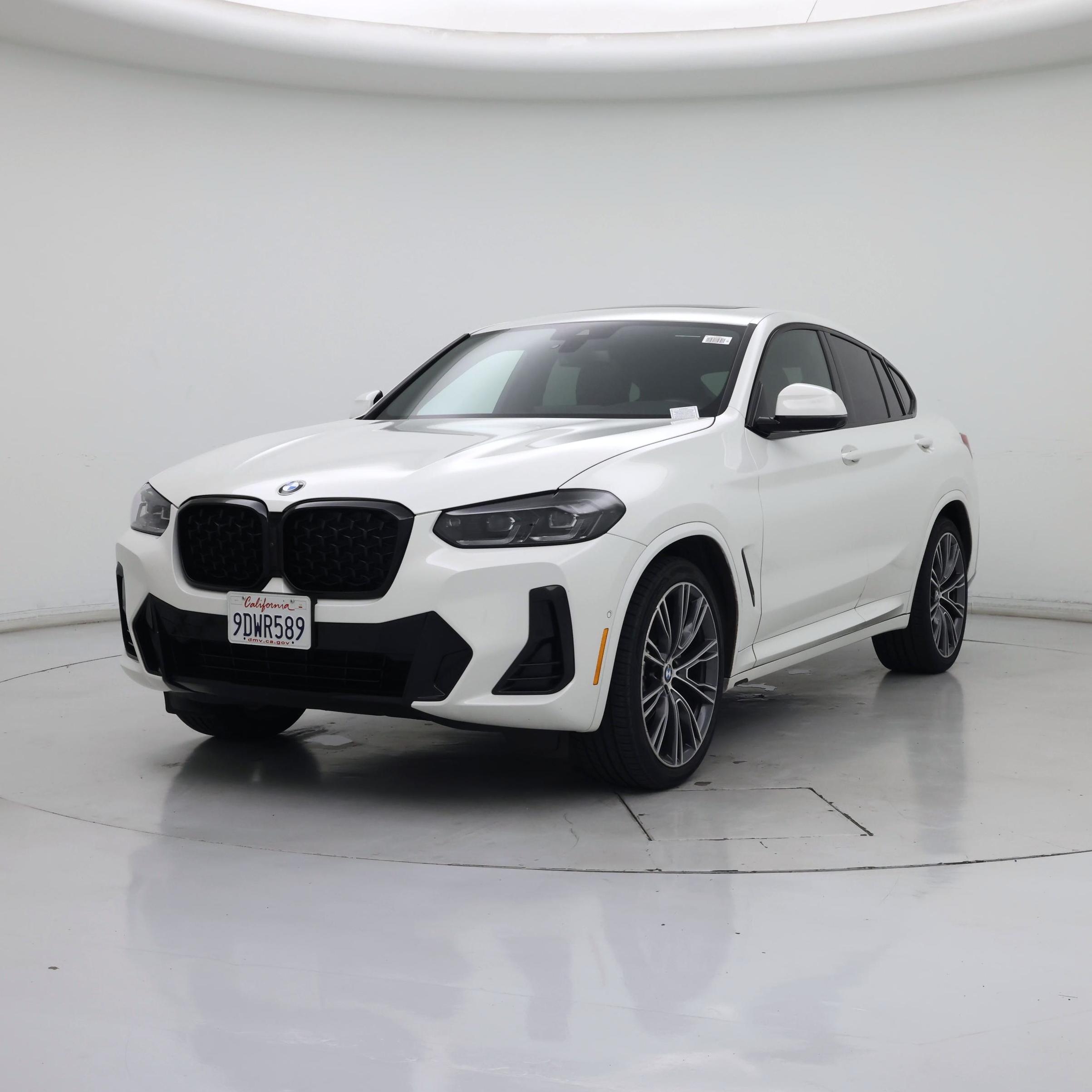 Thumbnail: 2023 BMW X4 - 4