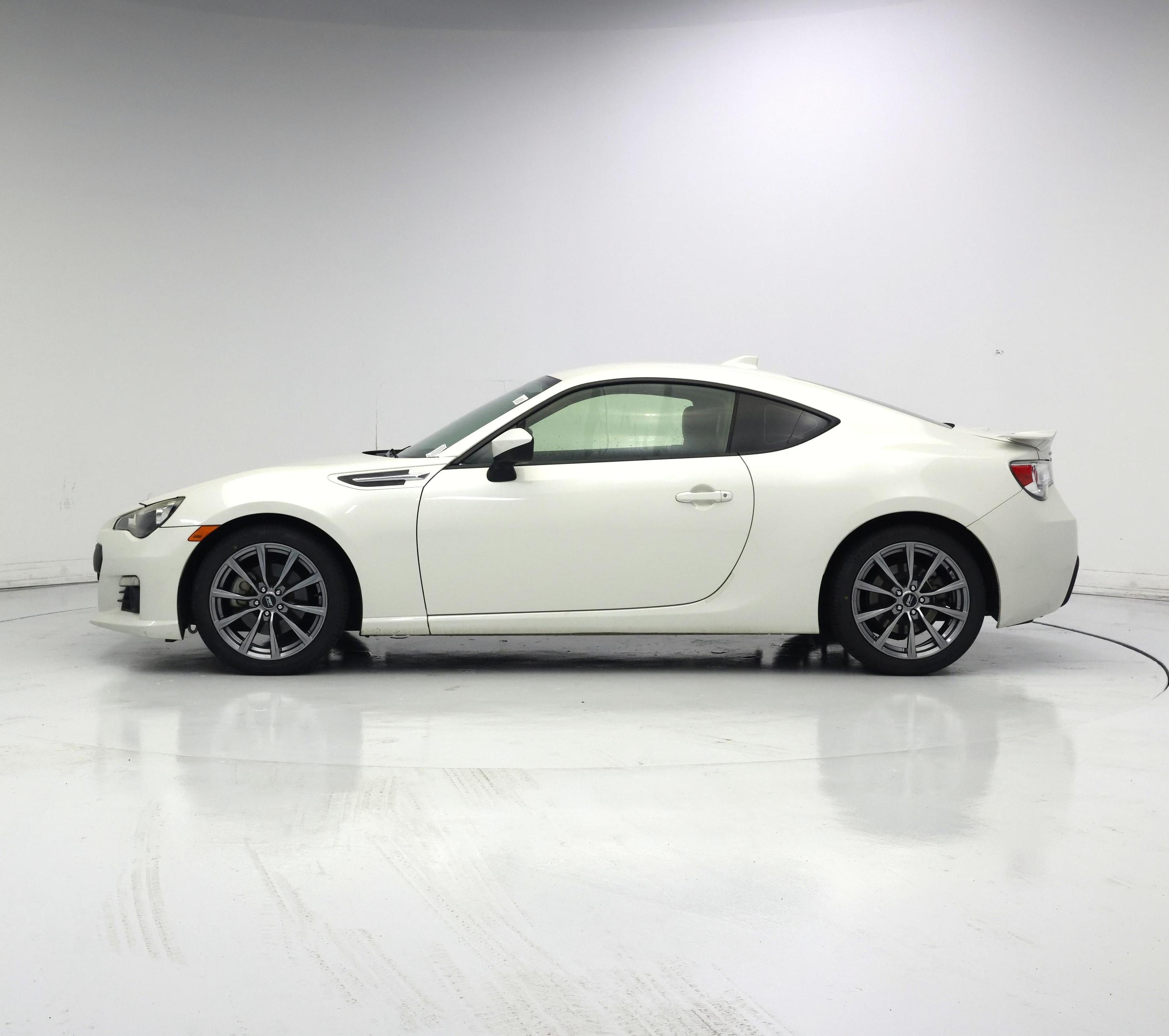 Thumbnail: 2015 Subaru BRZ - 3