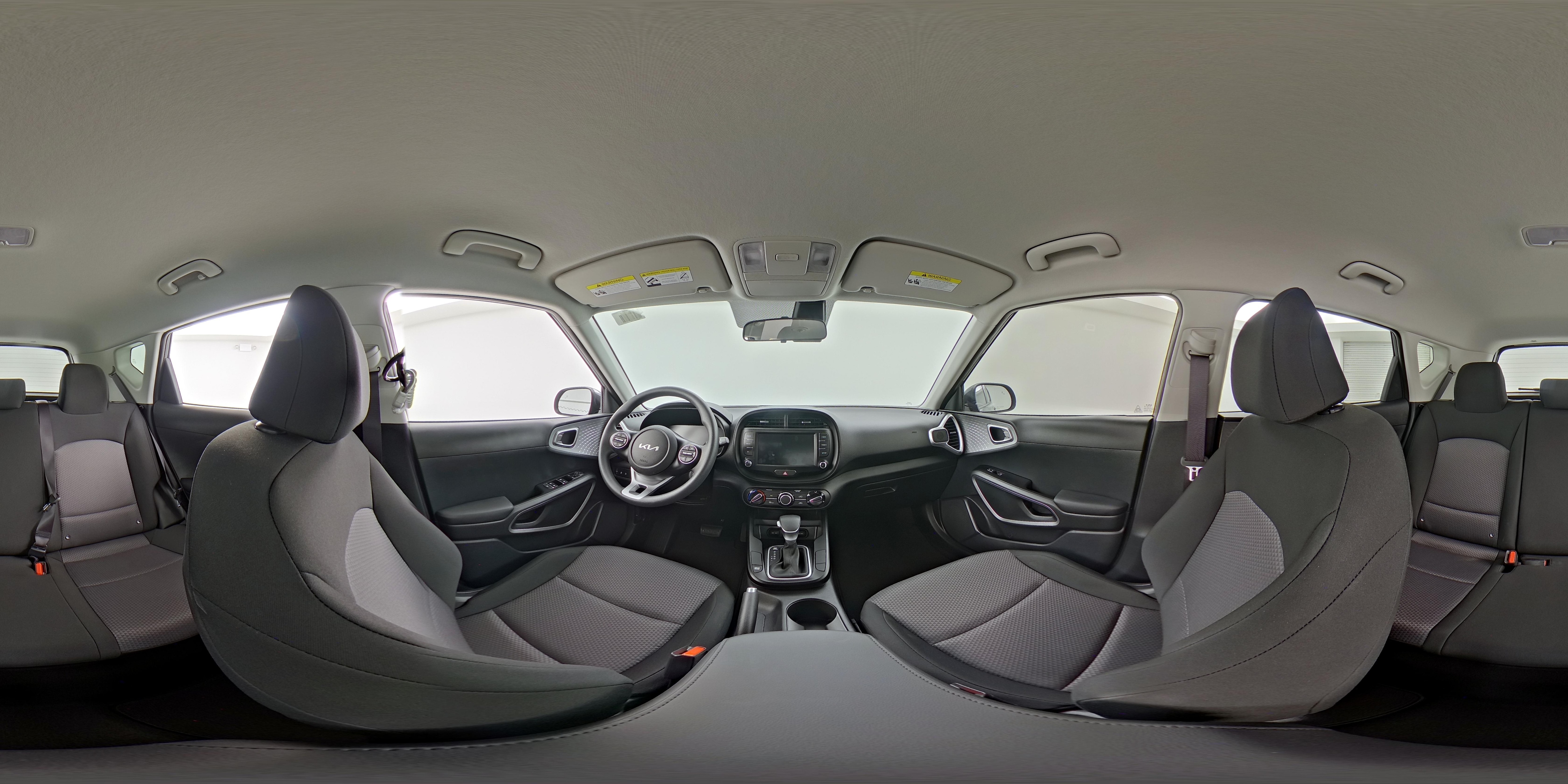 2025 Kia Soul LX - Photo 24