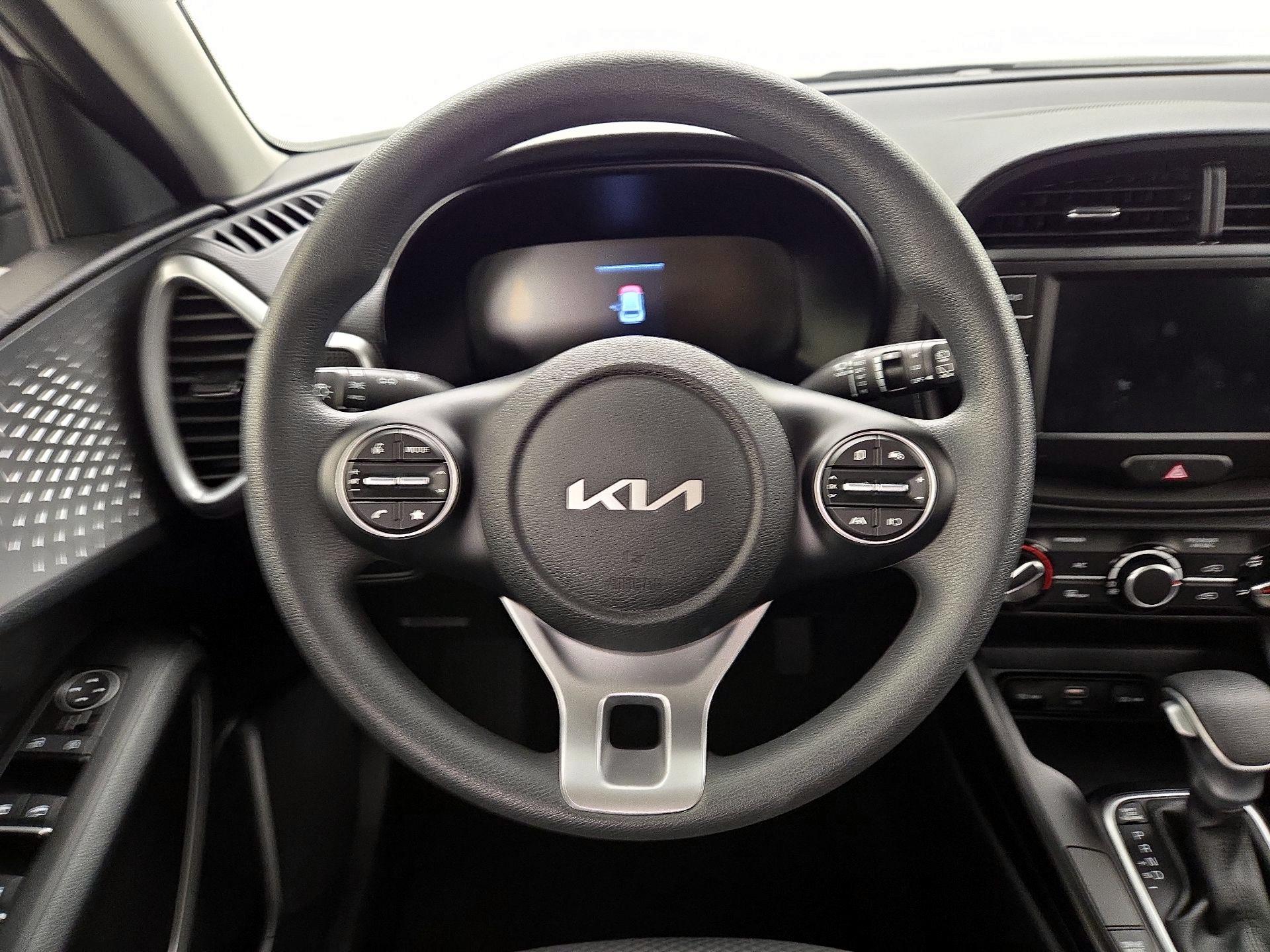 Thumbnail: 2025 Kia Soul - 10