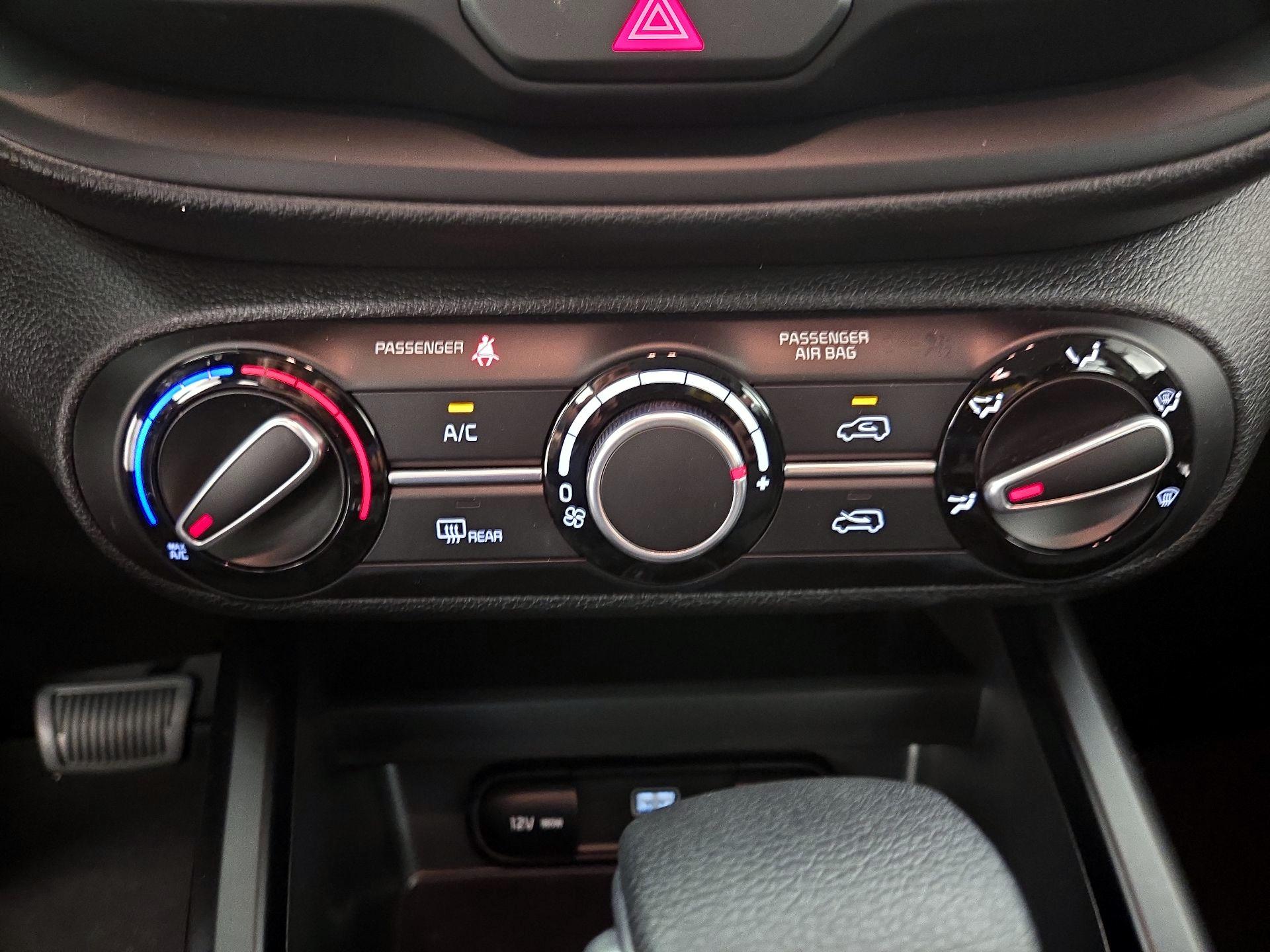 Thumbnail: 2025 Kia Soul - 16