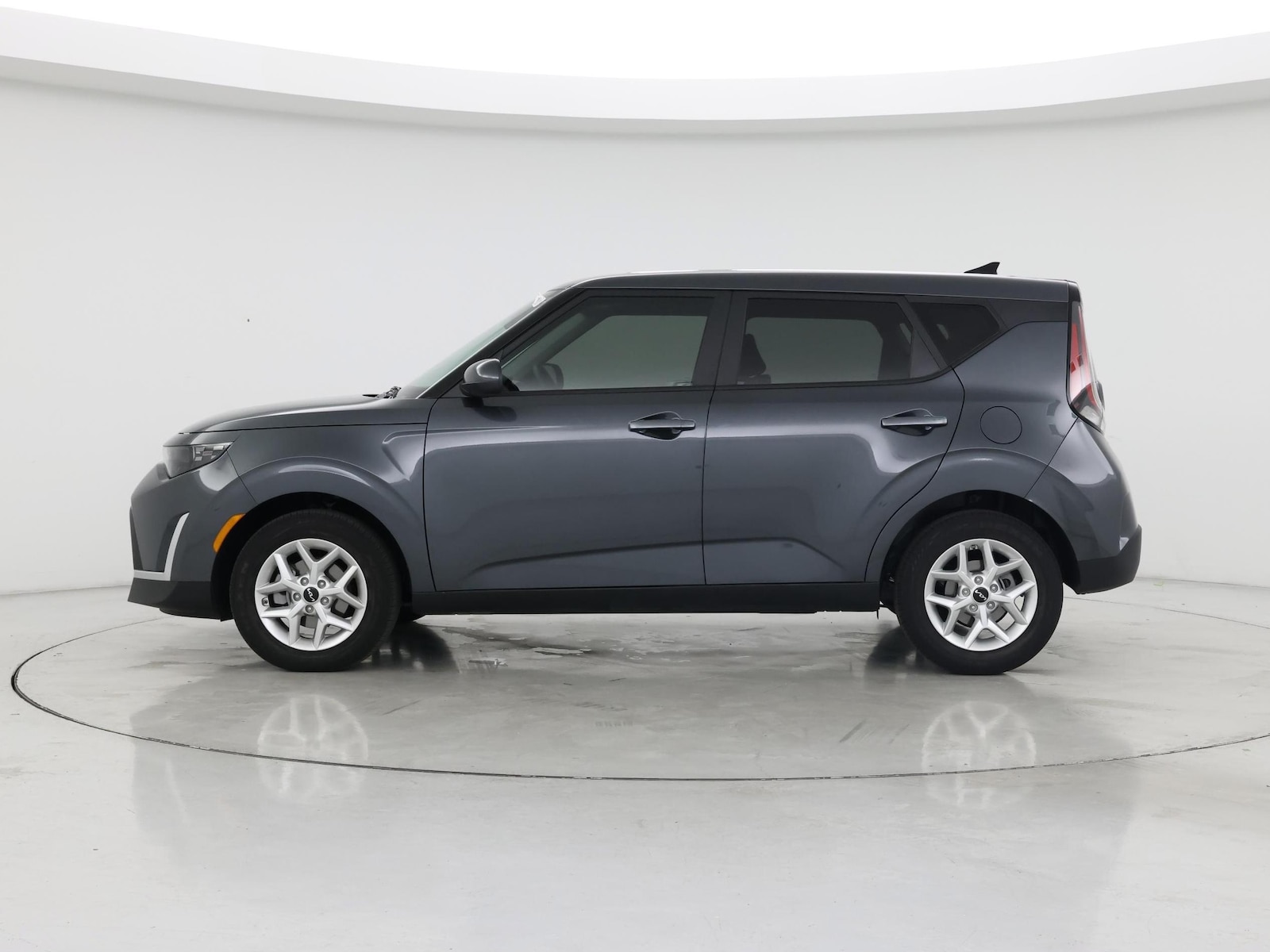2025 Kia Soul LX - Photo 4