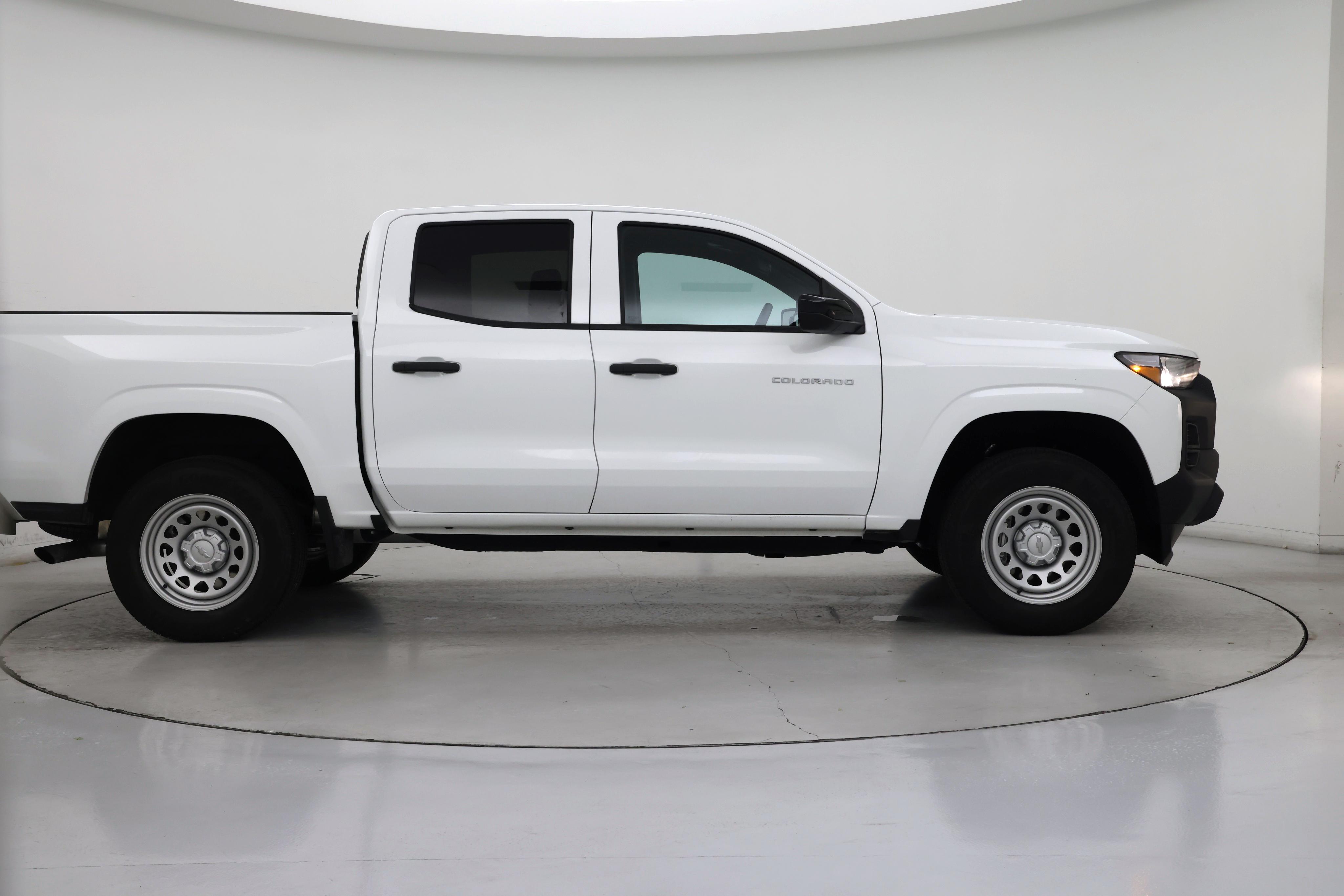 Thumbnail: 2024 Chevrolet Colorado - 7