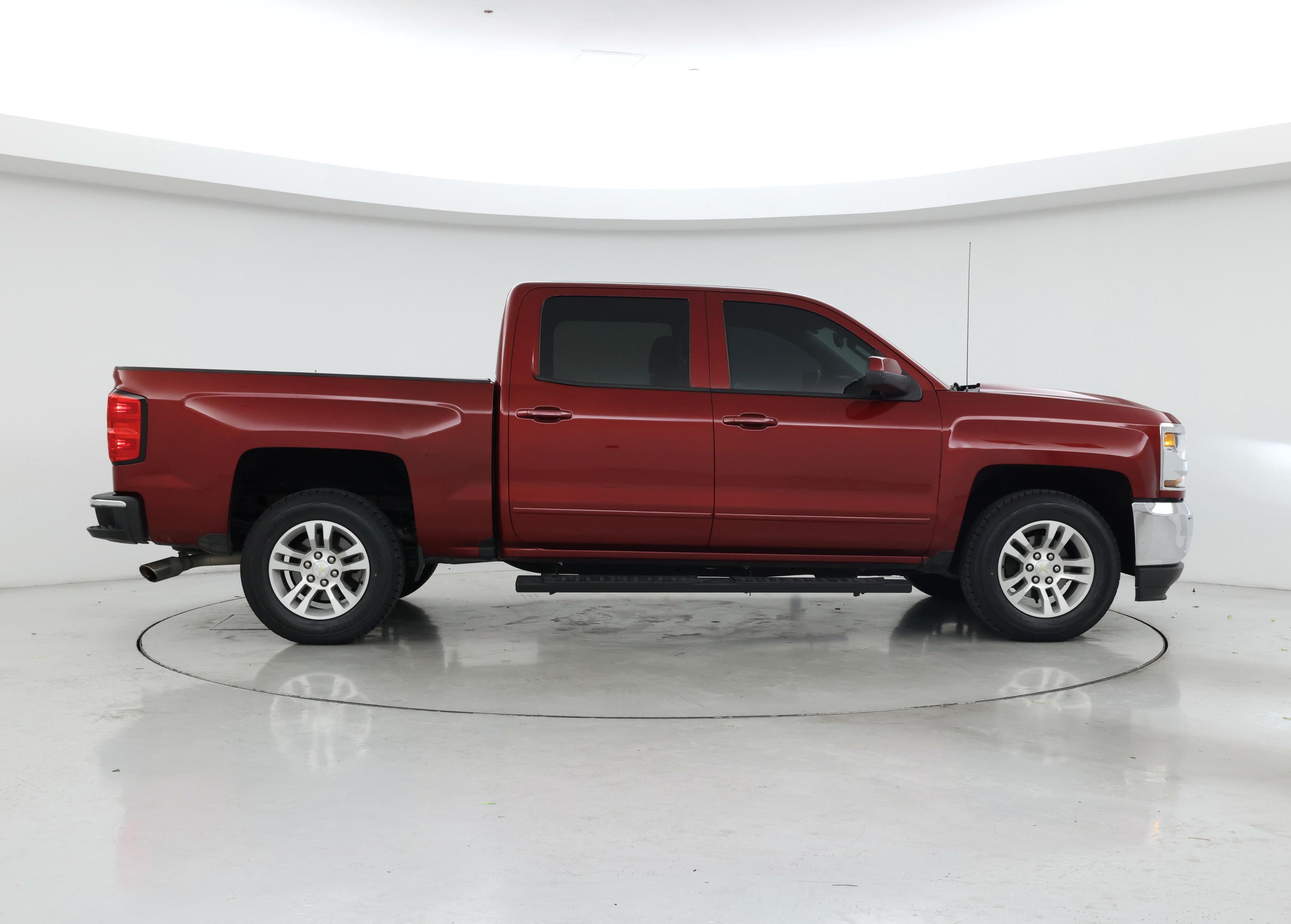 Thumbnail: 2018 Chevrolet Silverado 1500 - 7