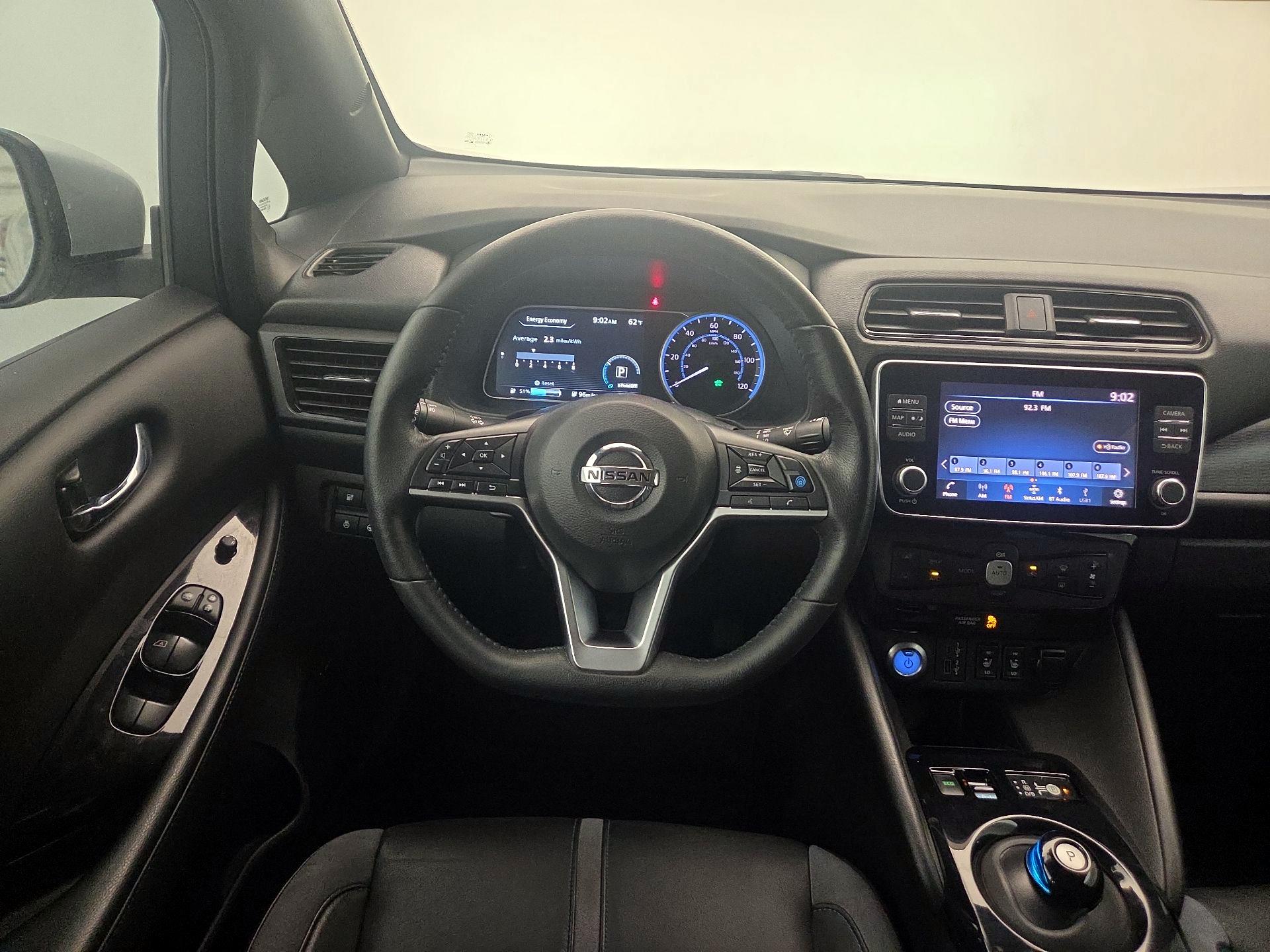 Thumbnail: 2020 Nissan Leaf - 10