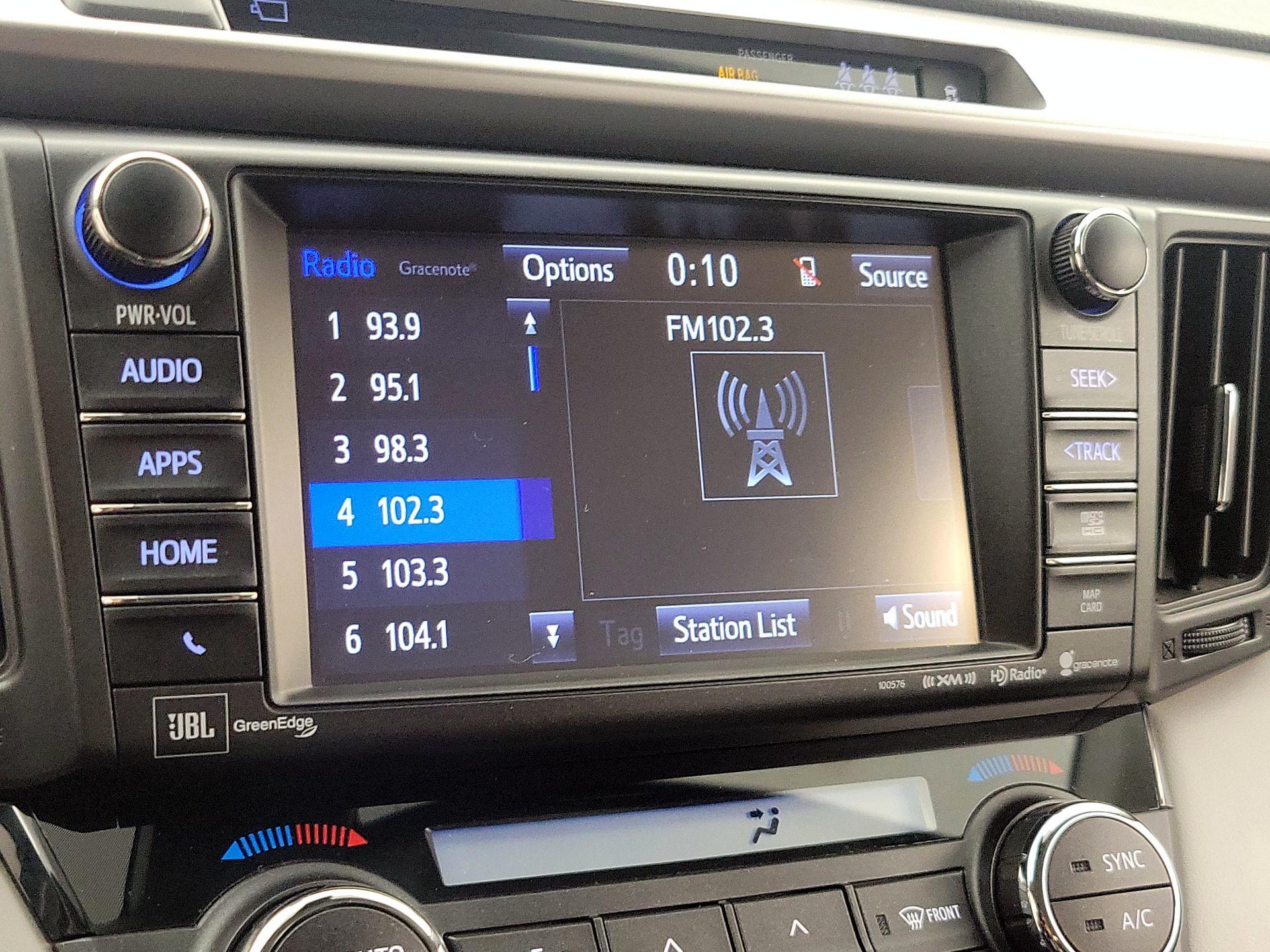 Thumbnail: 2018 Toyota RAV4 - 16