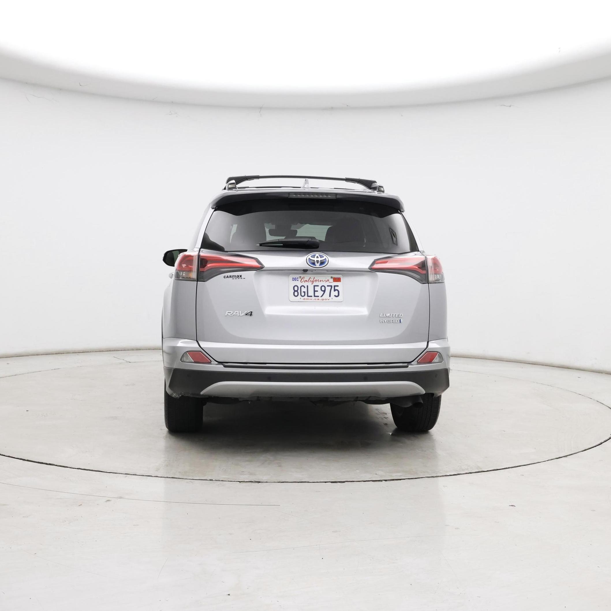 Thumbnail: 2018 Toyota RAV4 - 6