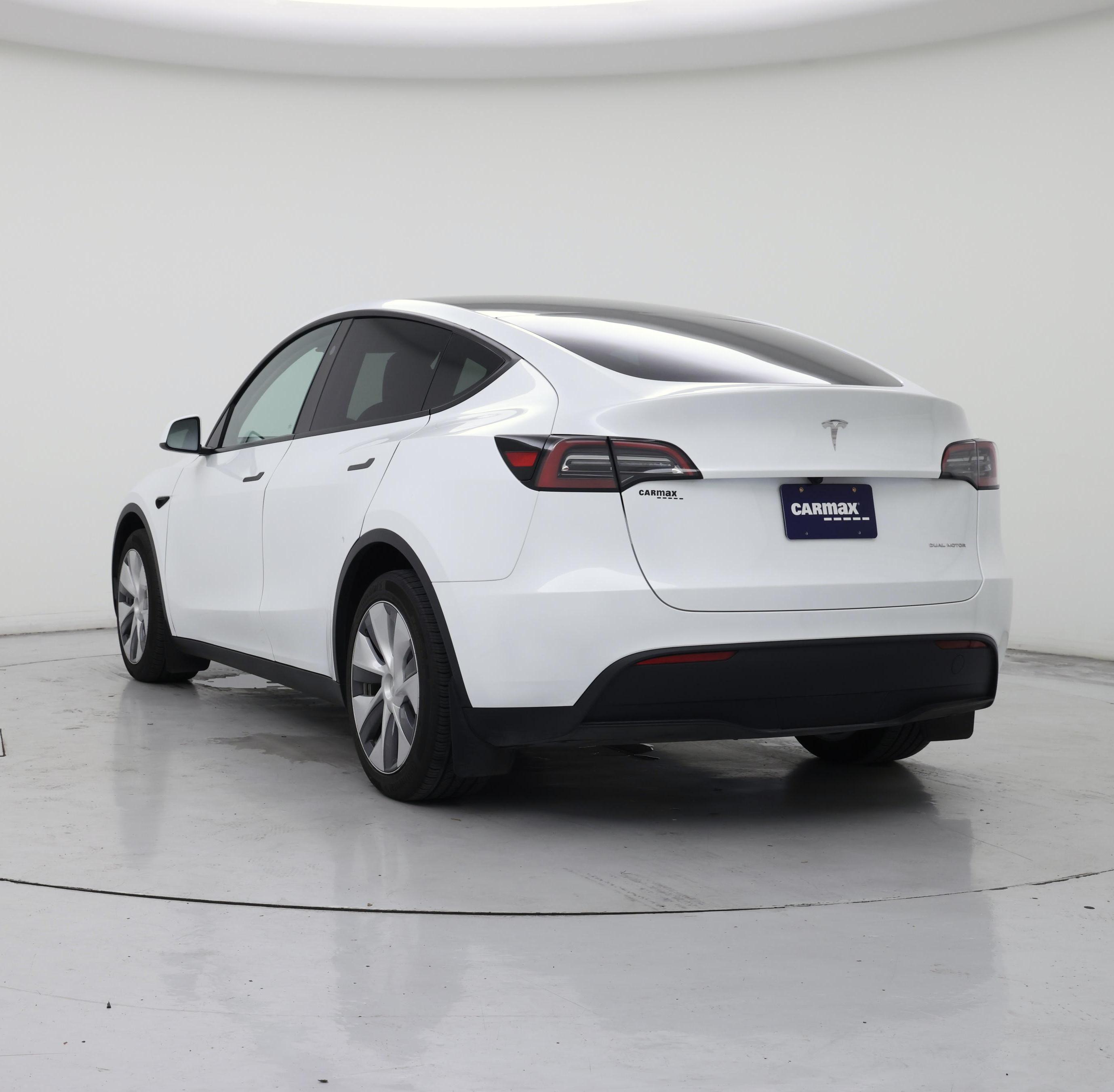 Thumbnail: 2024 Tesla Model Y - 2