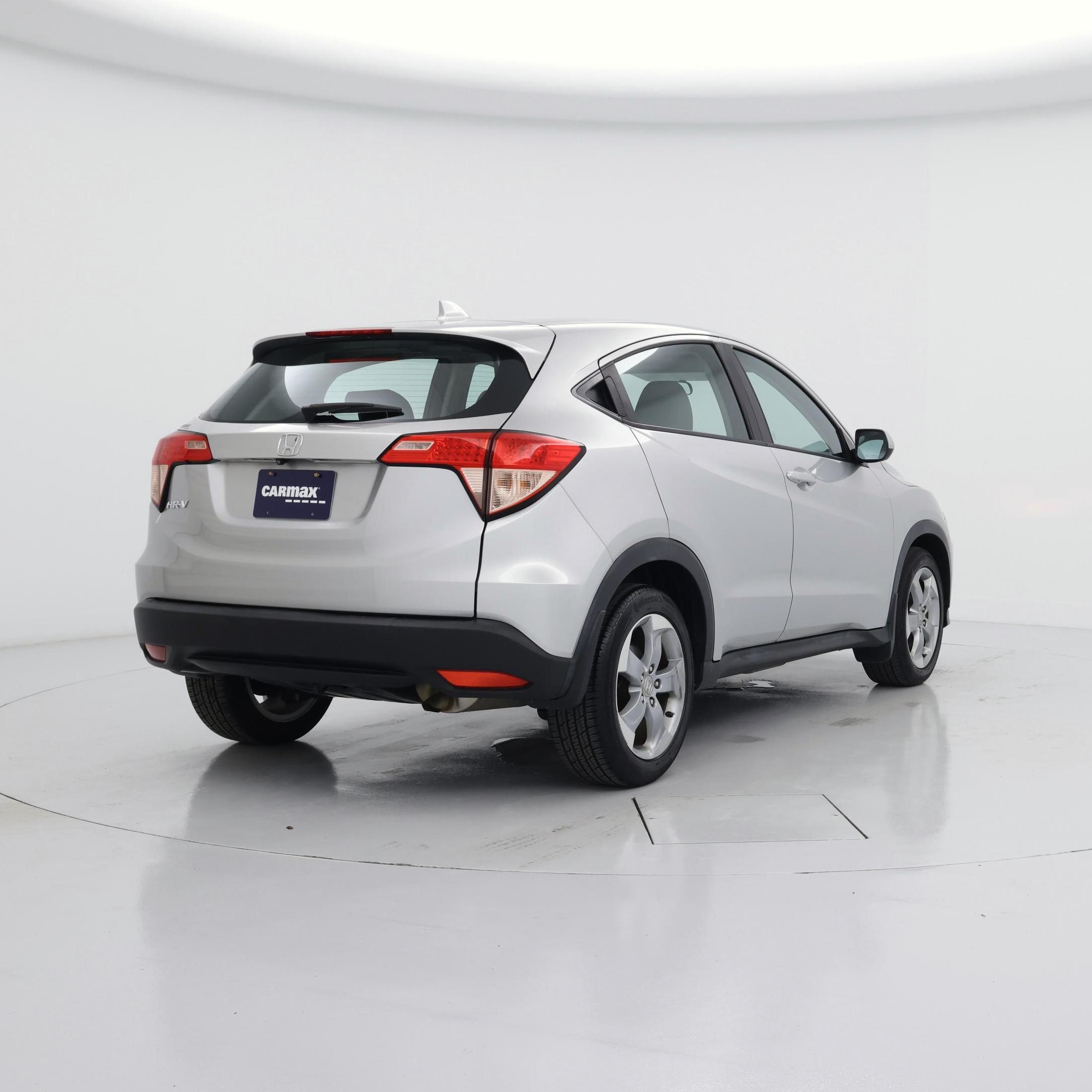 Thumbnail: 2016 Honda HR-V - 8