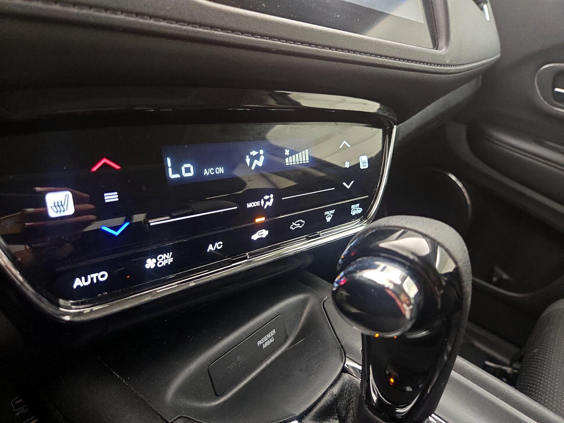 Thumbnail: 2022 Honda HR-V - 16