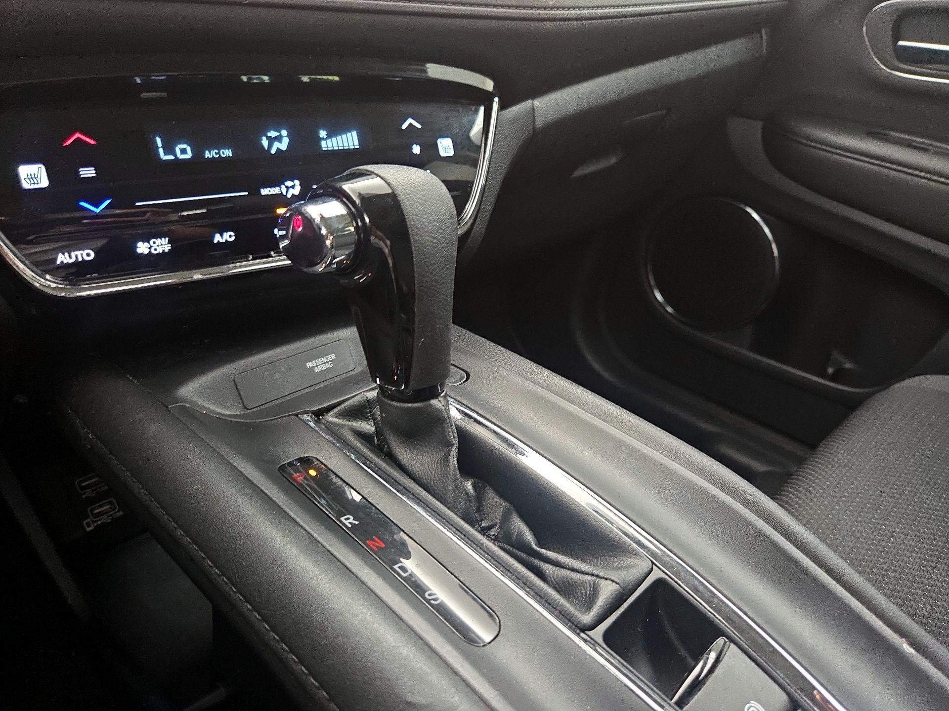 Thumbnail: 2022 Honda HR-V - 17