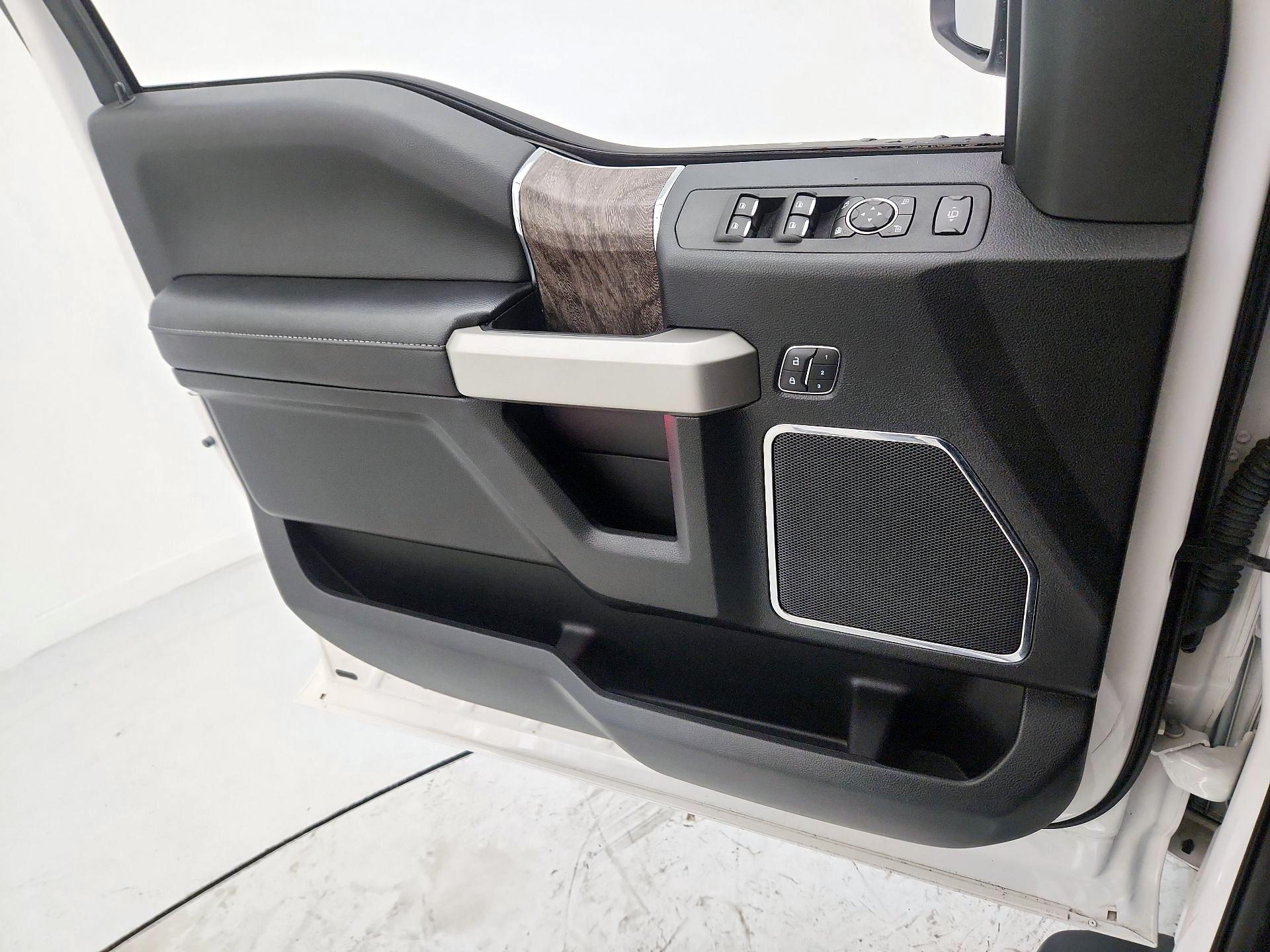 Thumbnail: 2018 Ford F-250 - 12