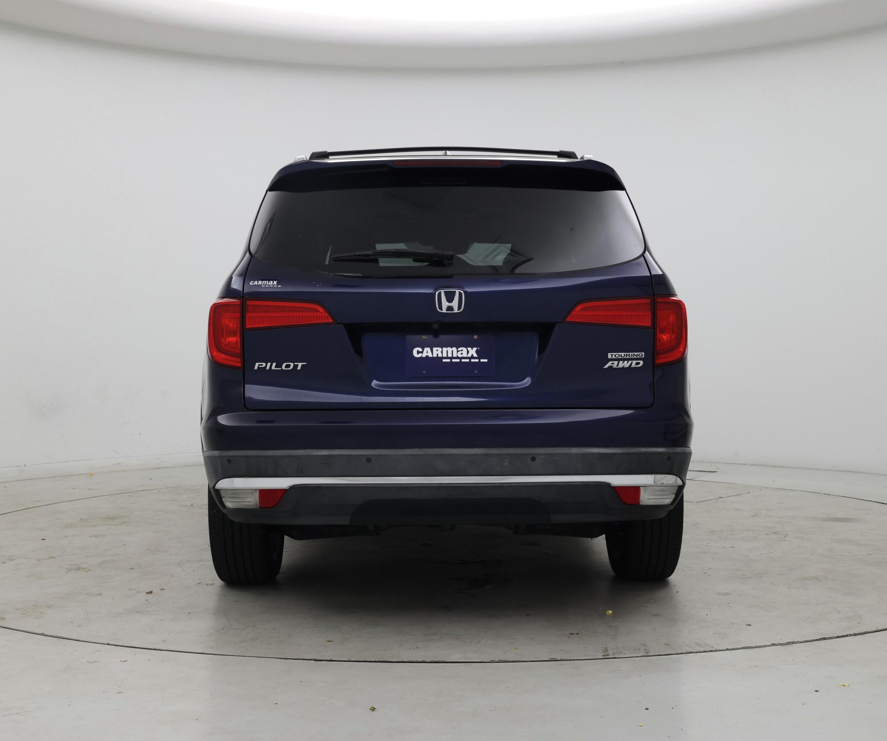 Thumbnail: 2017 Honda Pilot - 6