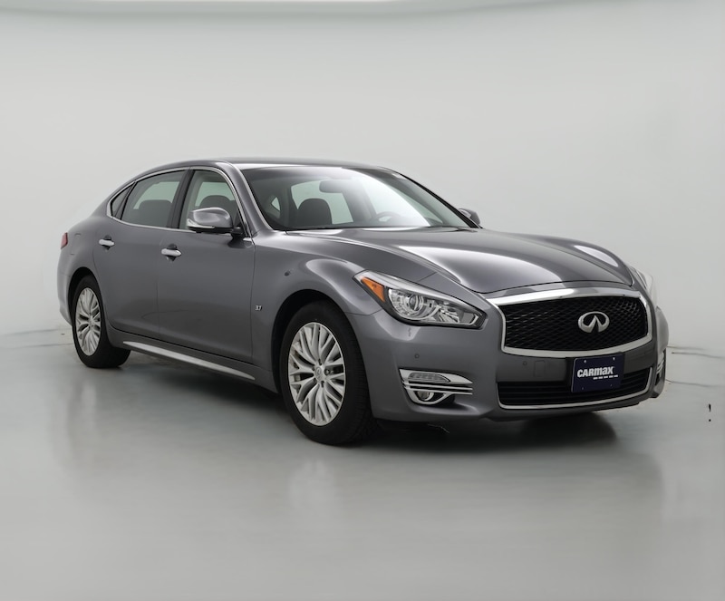 2016 Infiniti Q70 L