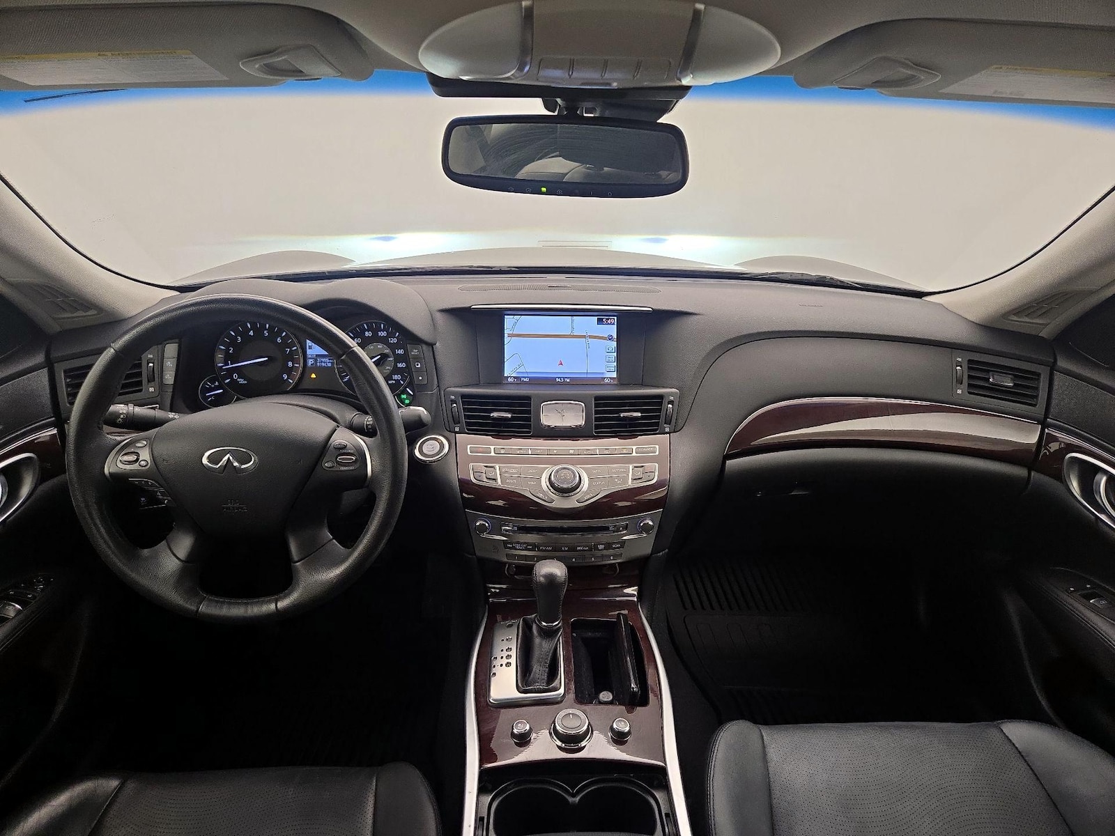 2016 INFINITI Q70L 3.7 - Photo 10