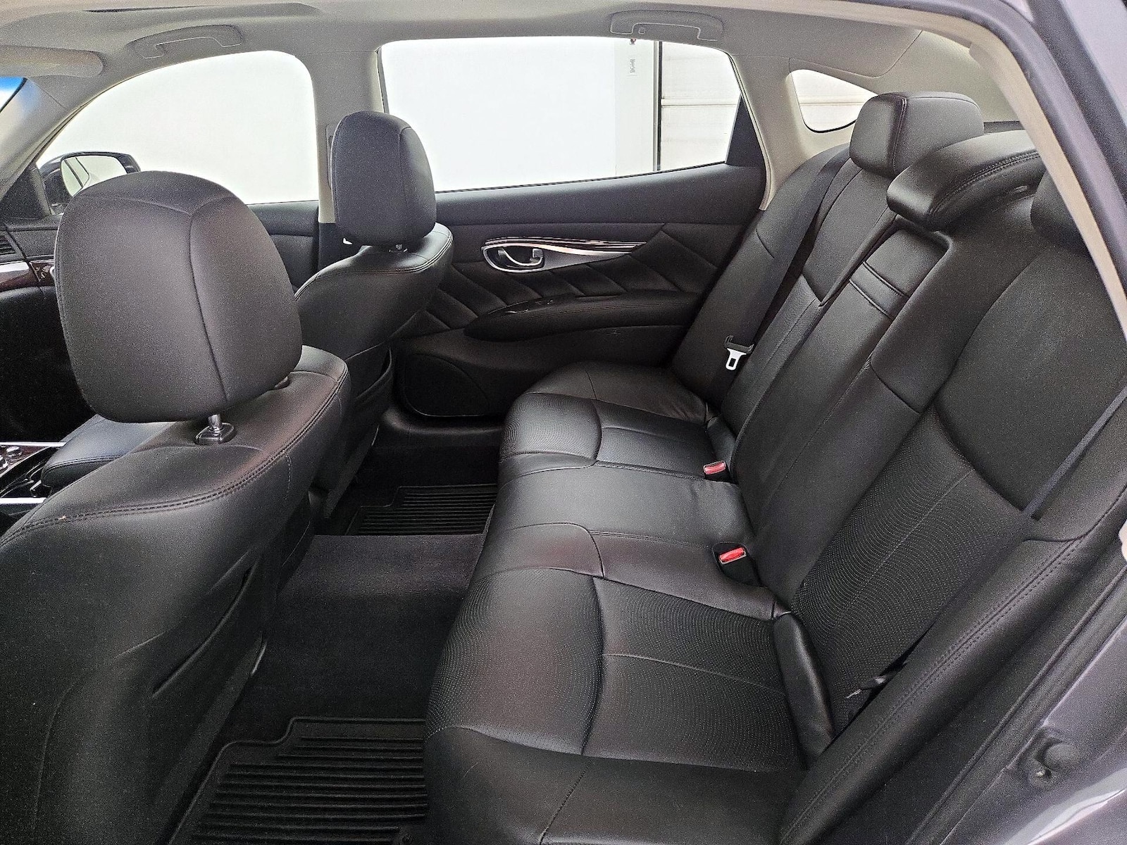 2016 INFINITI Q70L 3.7 - Photo 22