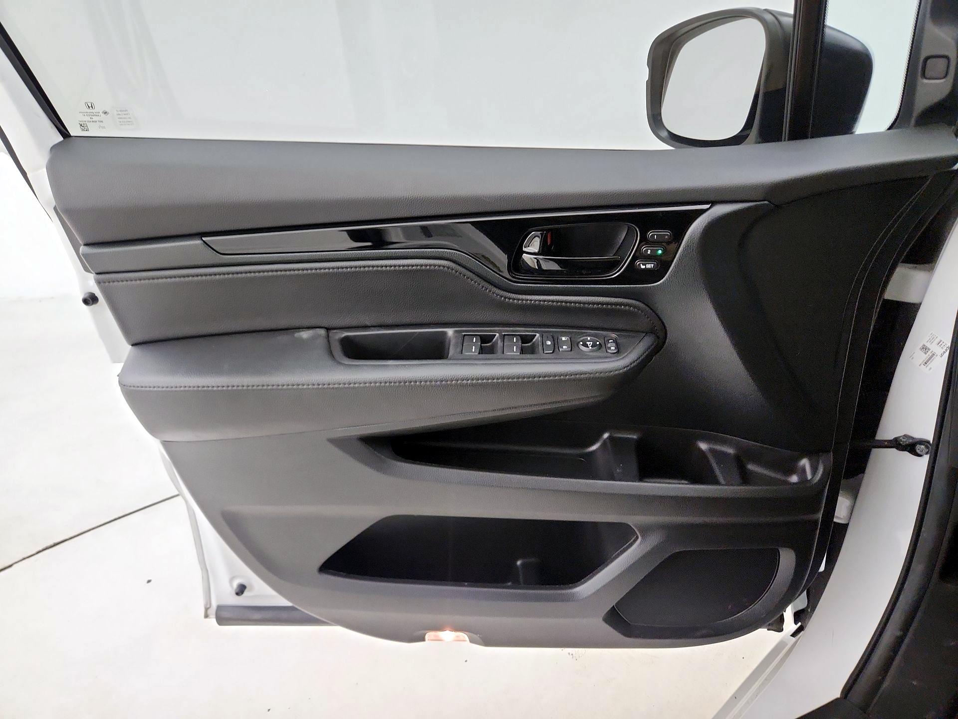 Thumbnail: 2024 Honda Odyssey - 12