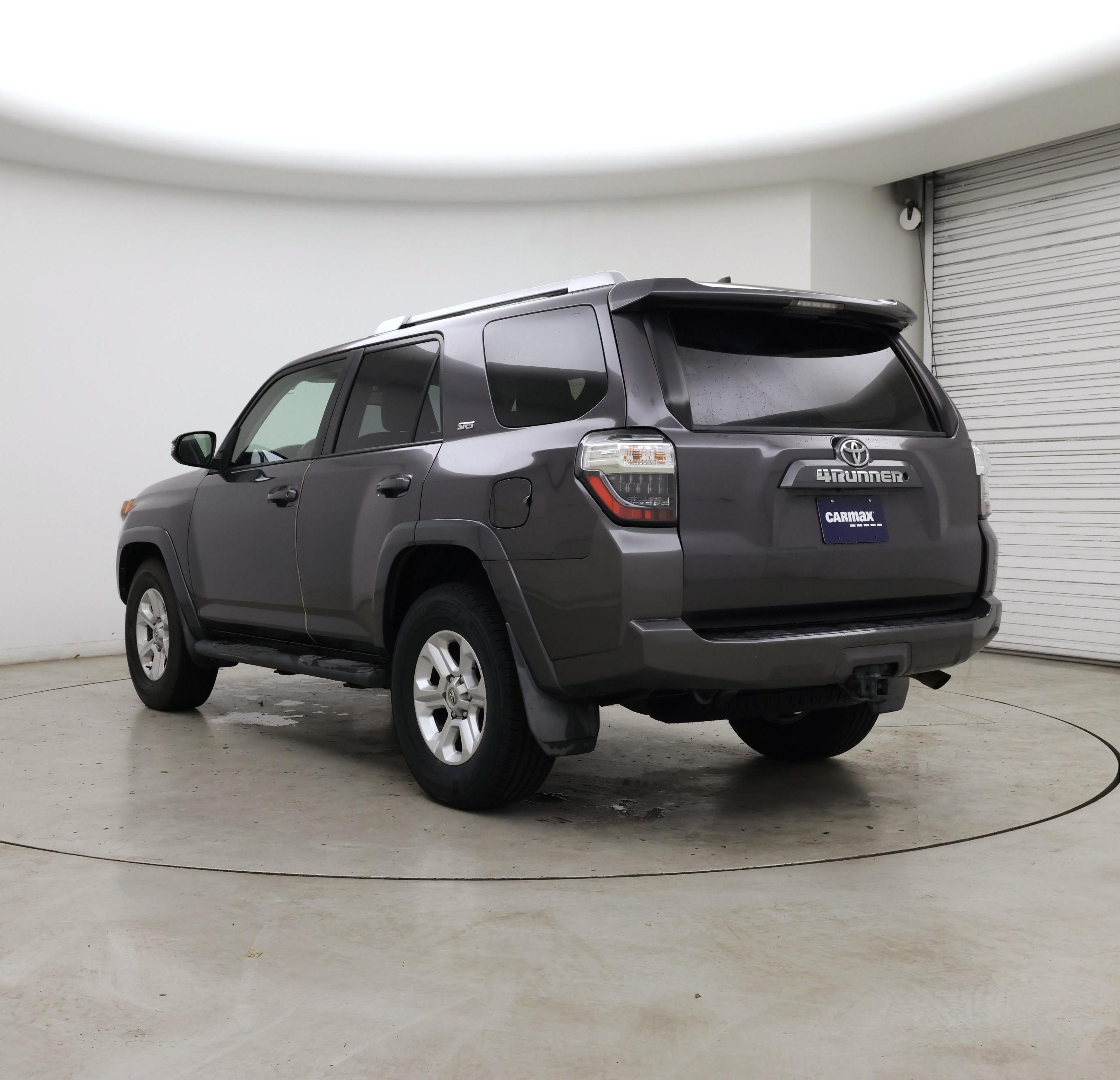Thumbnail: 2016 Toyota 4Runner - 2