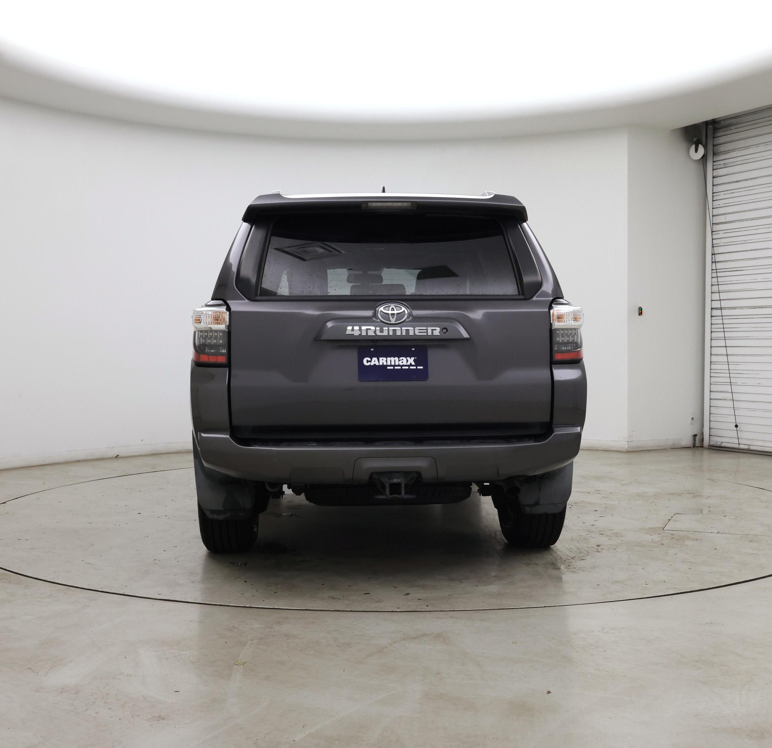 Thumbnail: 2016 Toyota 4Runner - 6