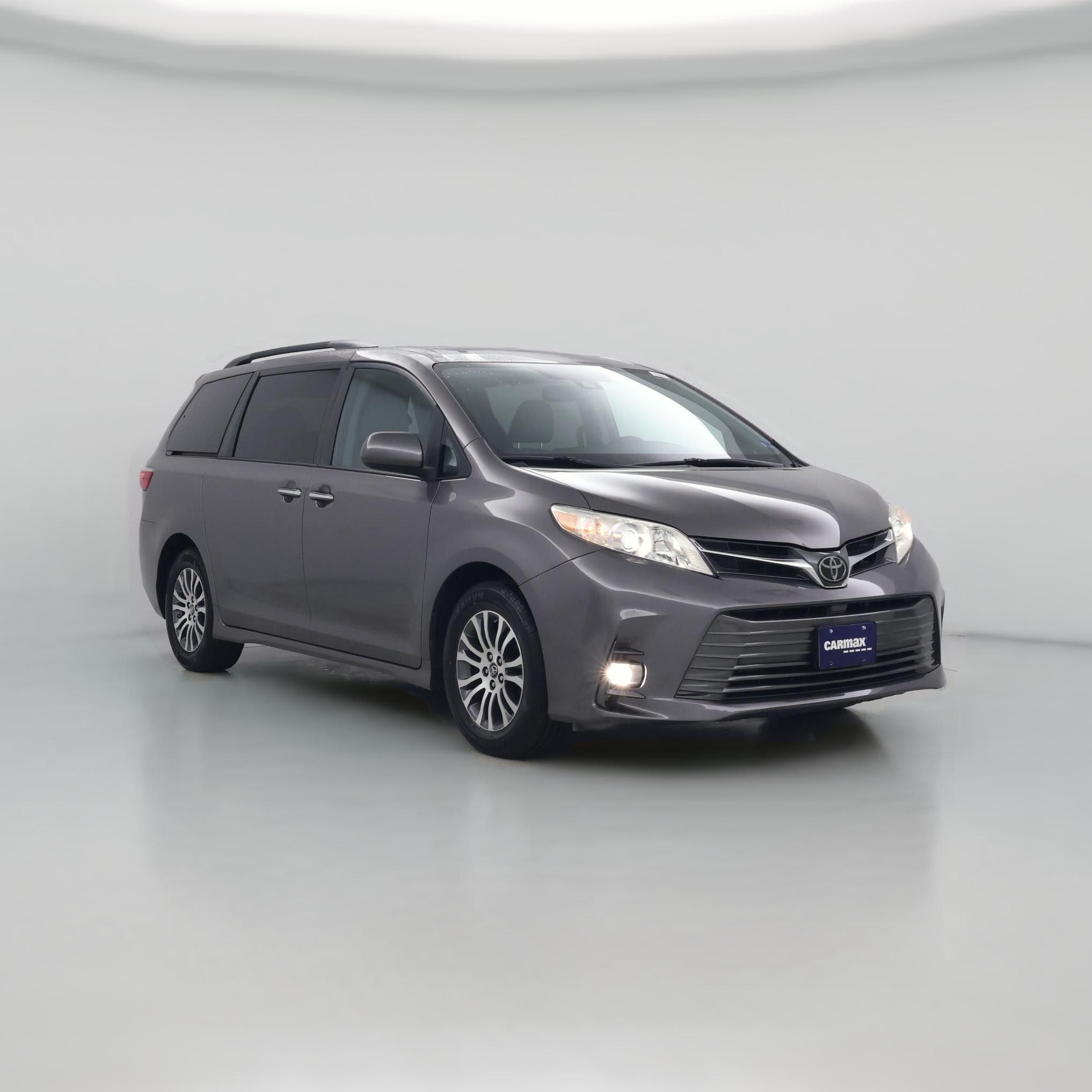 Thumbnail: 2020 Toyota Sienna - 1