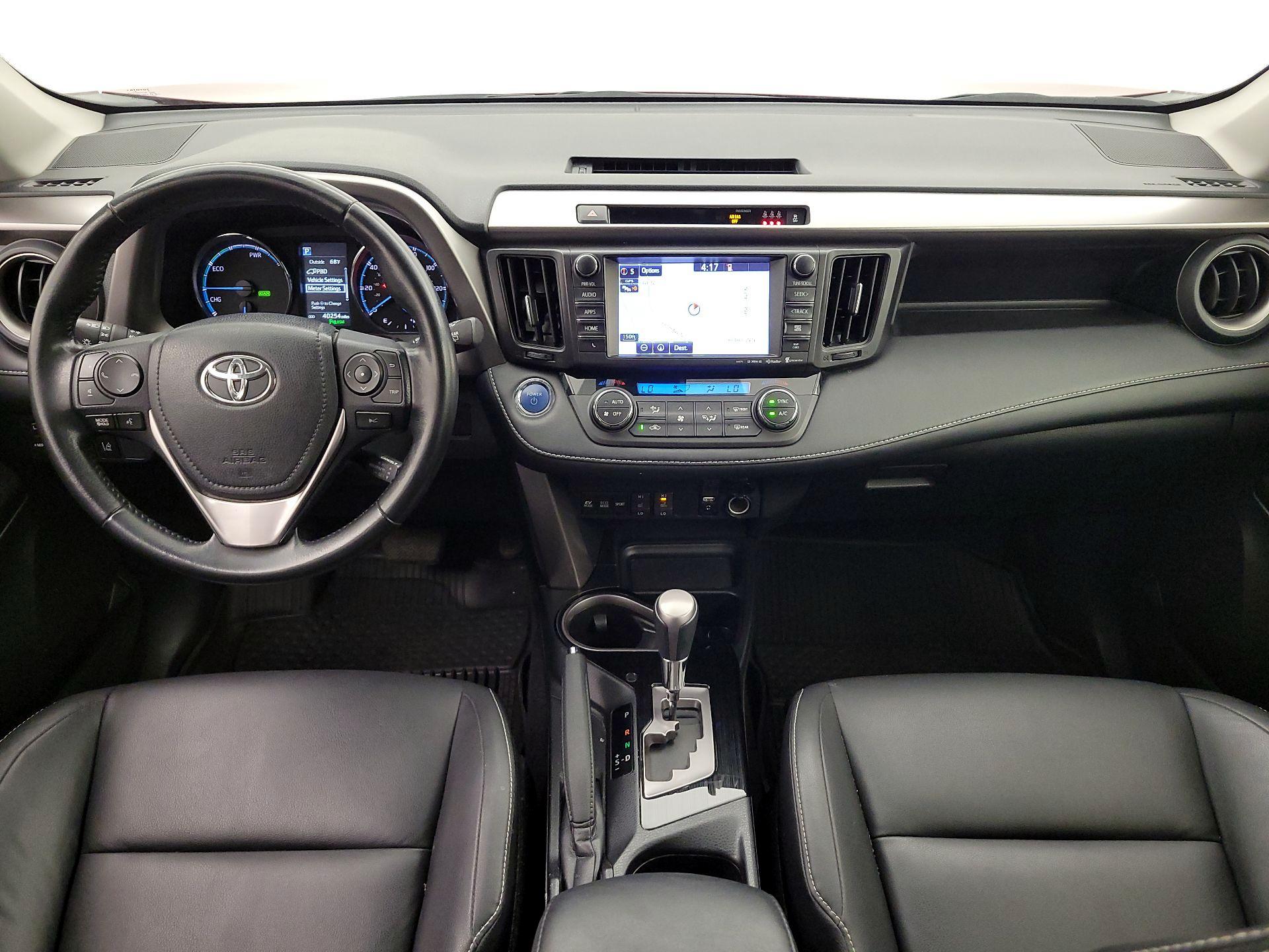 Thumbnail: 2018 Toyota RAV4 - 9