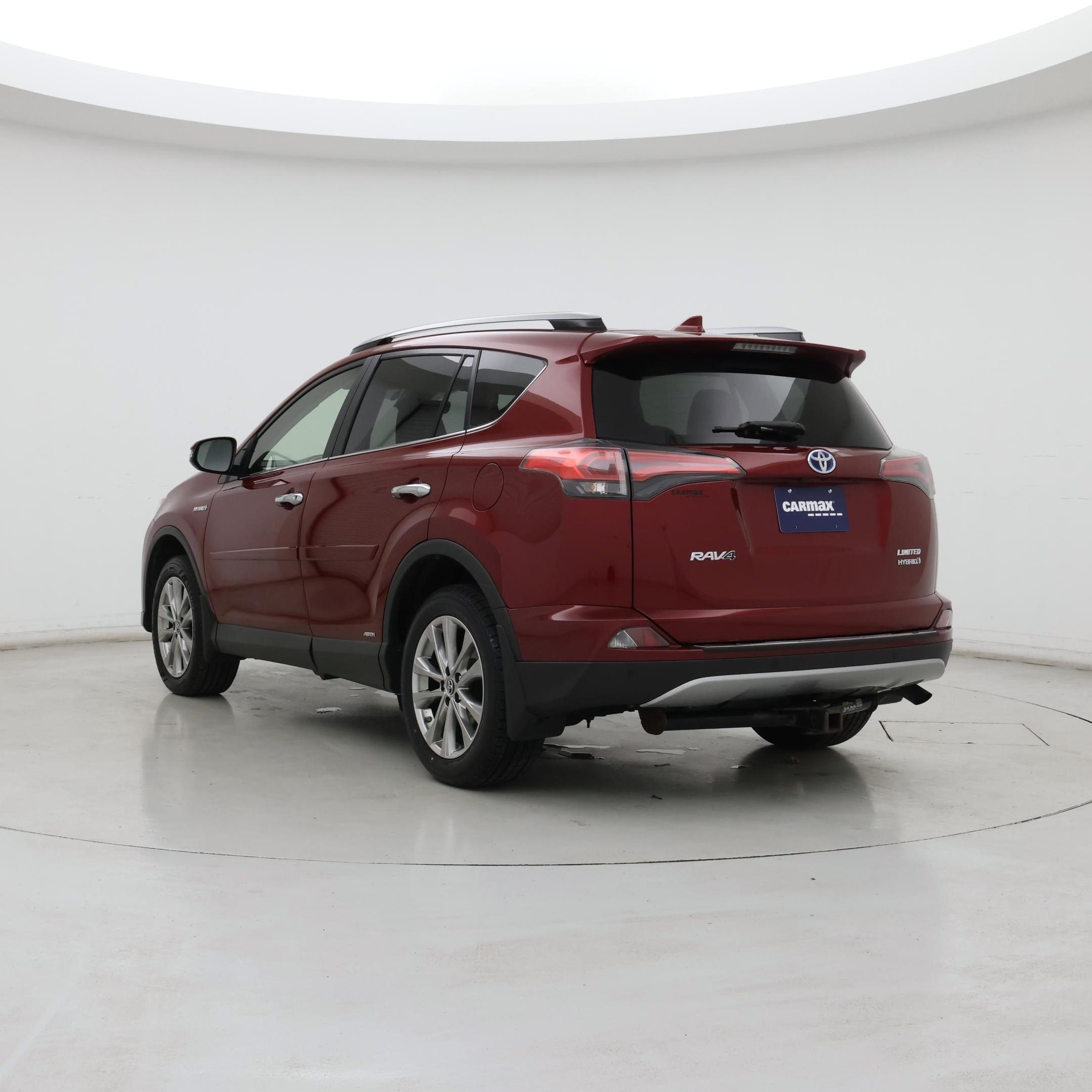 Thumbnail: 2018 Toyota RAV4 - 2