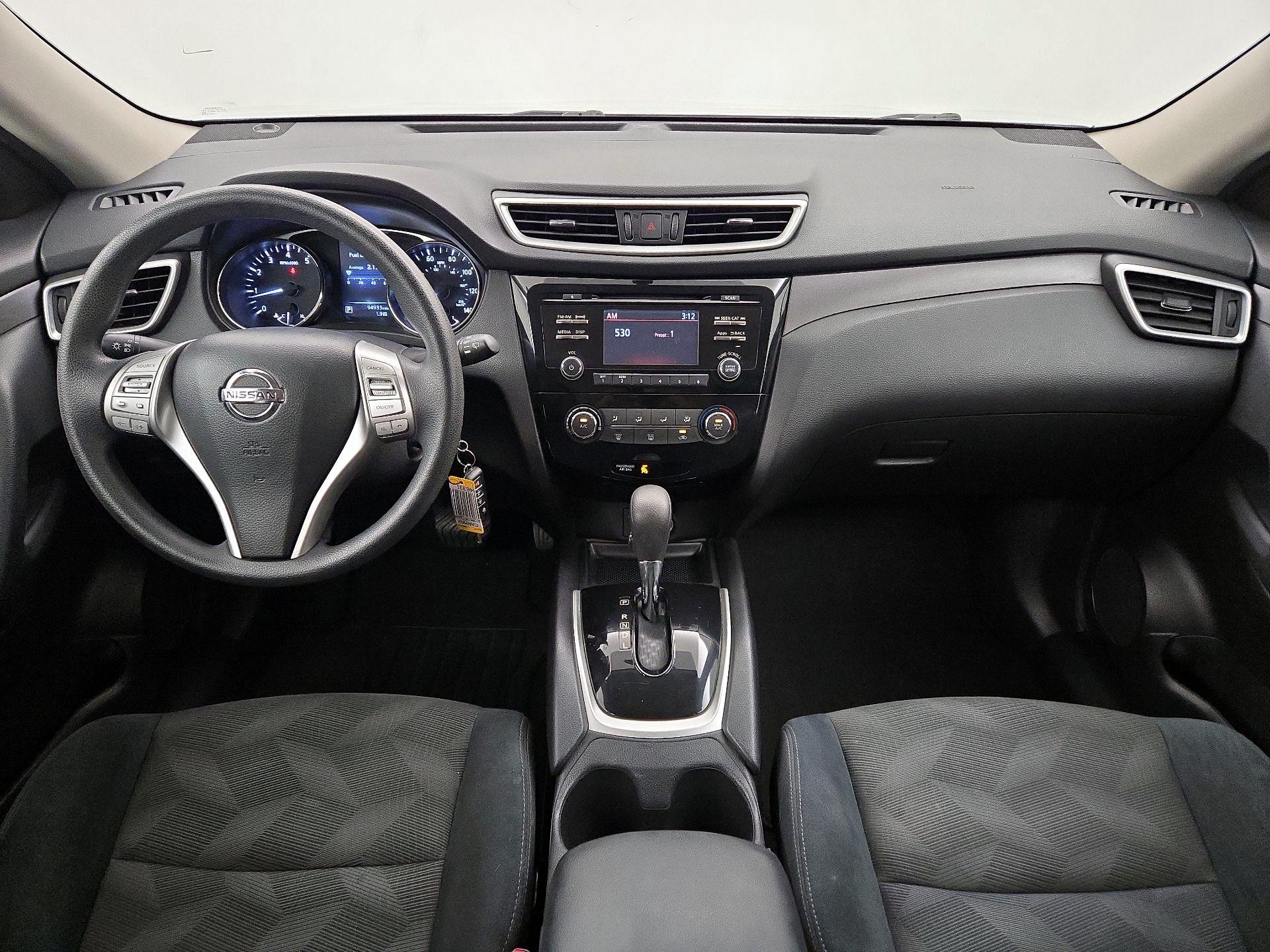 Thumbnail: 2015 Nissan Rogue - 9