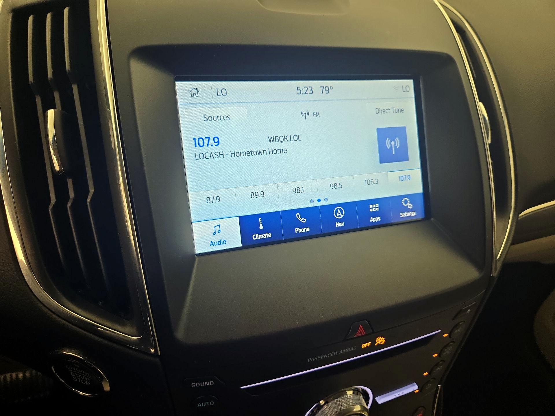 Thumbnail: 2019 Ford Edge - 16