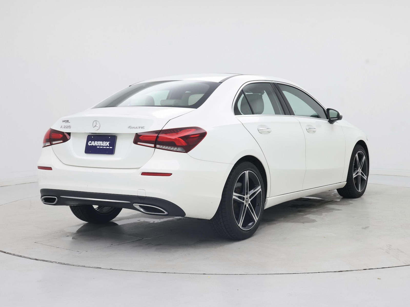 2022 Mercedes-Benz A-Class A220 - Photo 9
