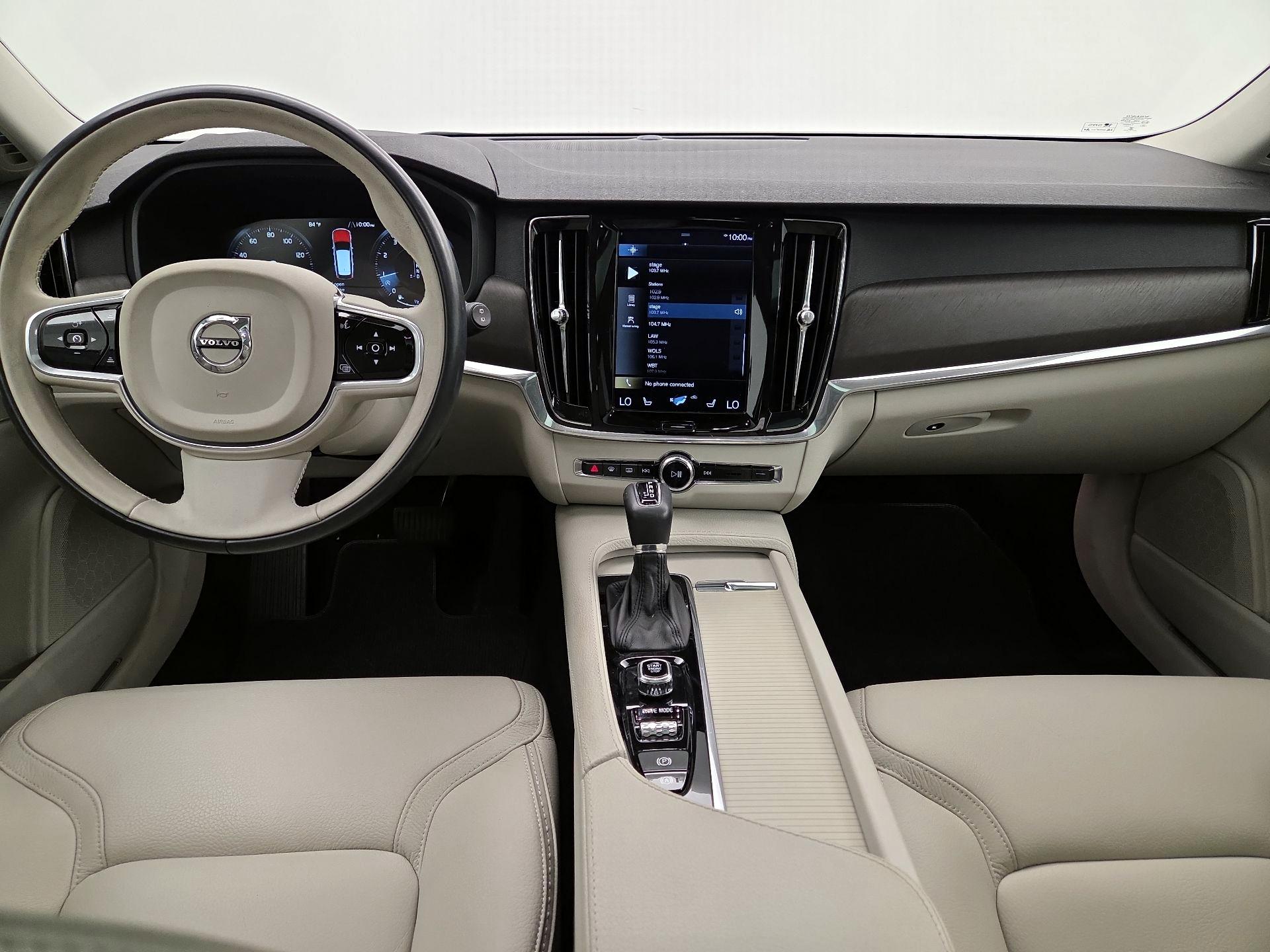 Thumbnail: 2018 Volvo V90 - 9