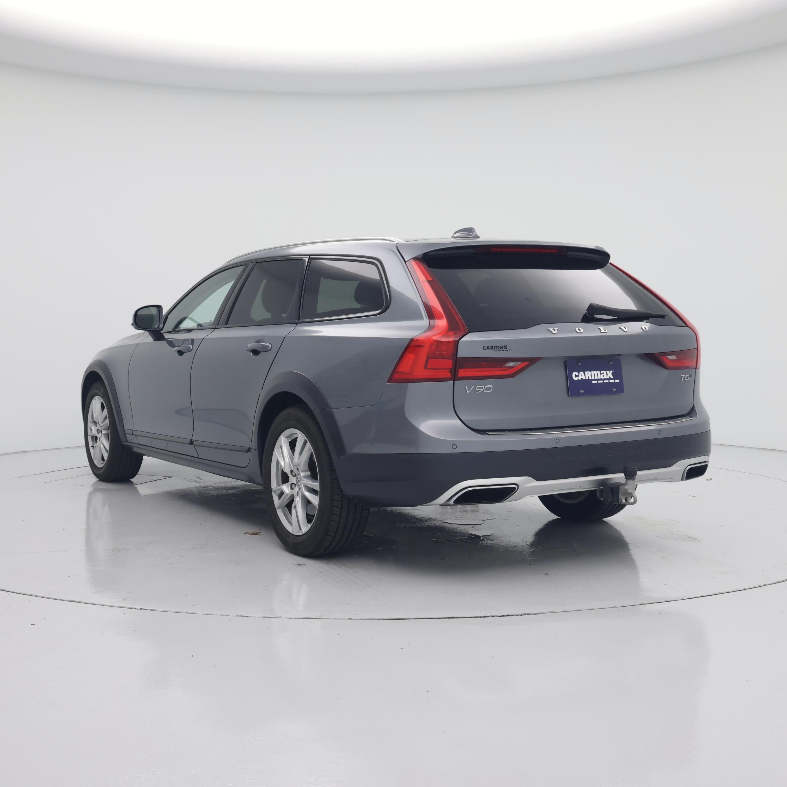 Thumbnail: 2018 Volvo V90 - 2
