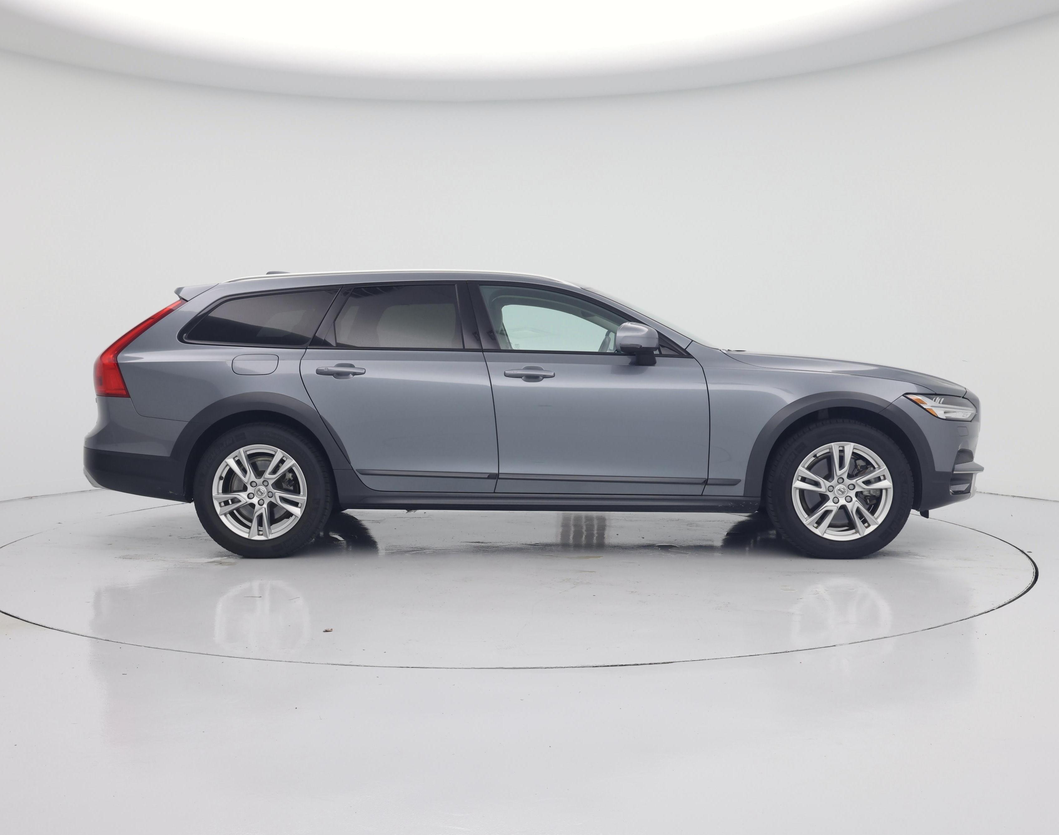 Thumbnail: 2018 Volvo V90 - 7