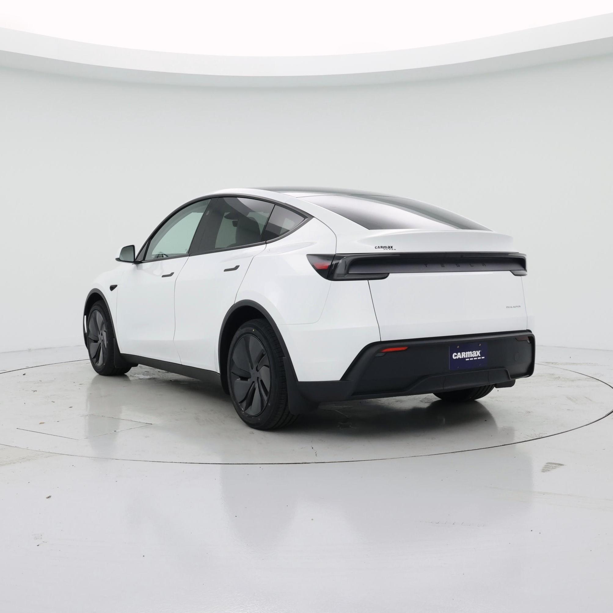 Thumbnail: 2026 Tesla Model Y - 2
