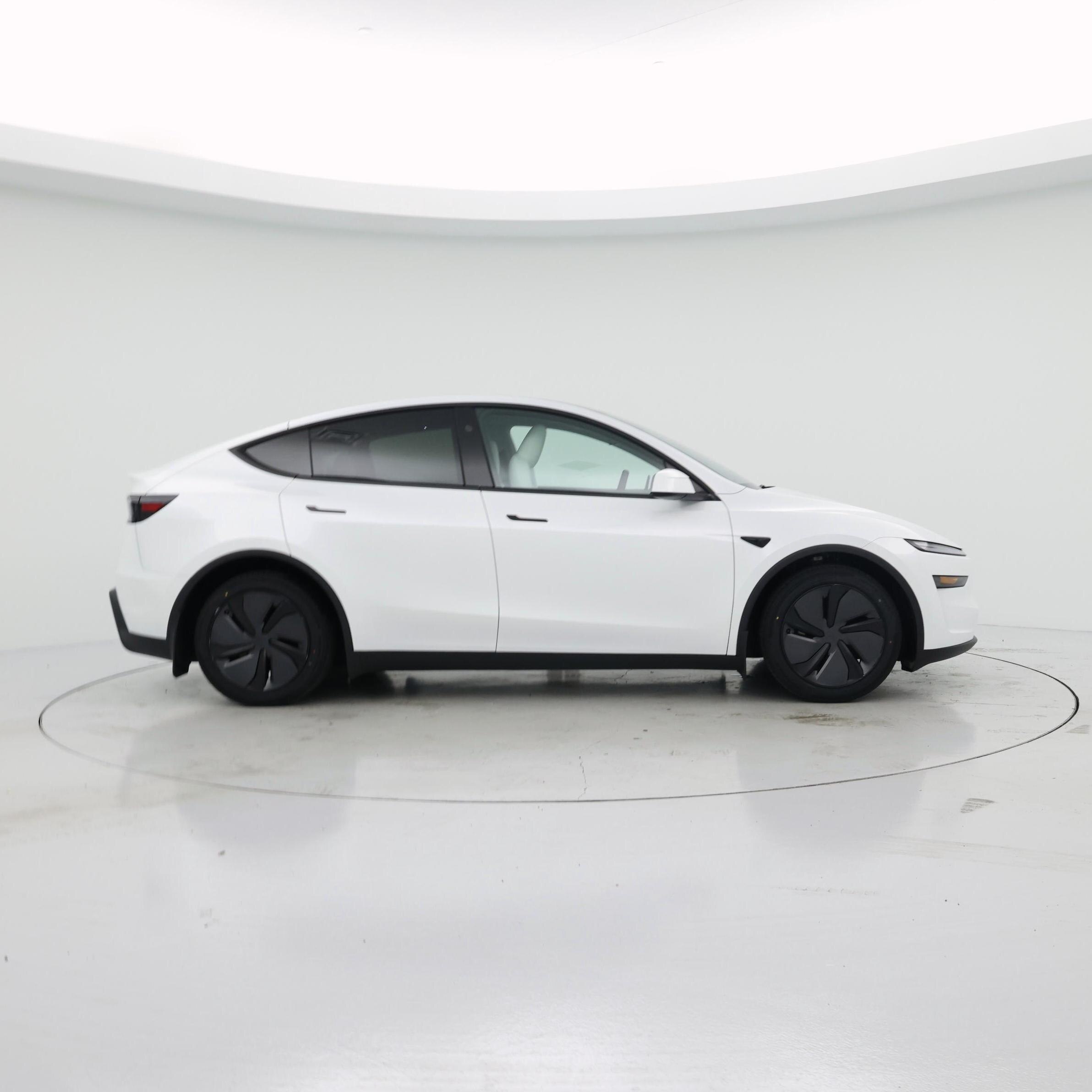 Thumbnail: 2026 Tesla Model Y - 7