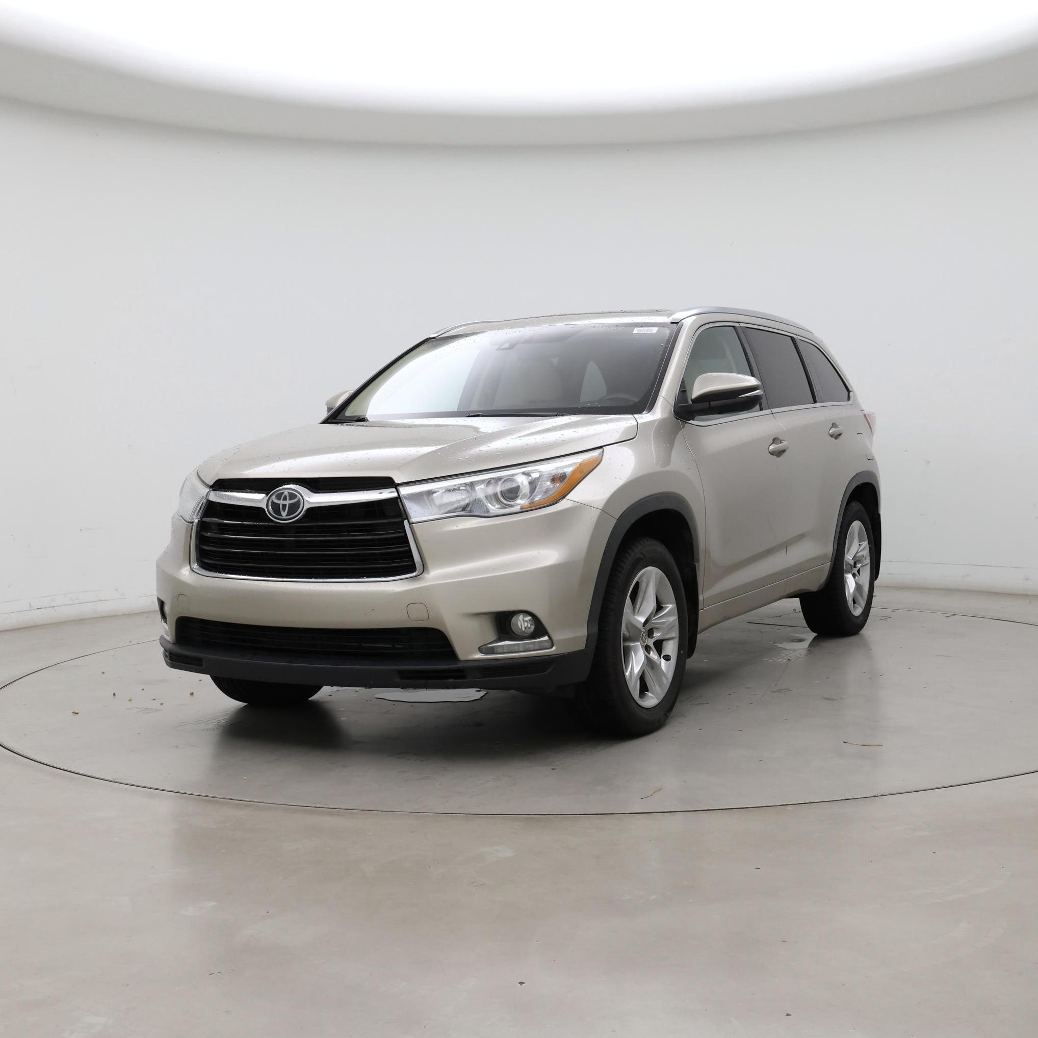 Thumbnail: 2015 Toyota Highlander - 4