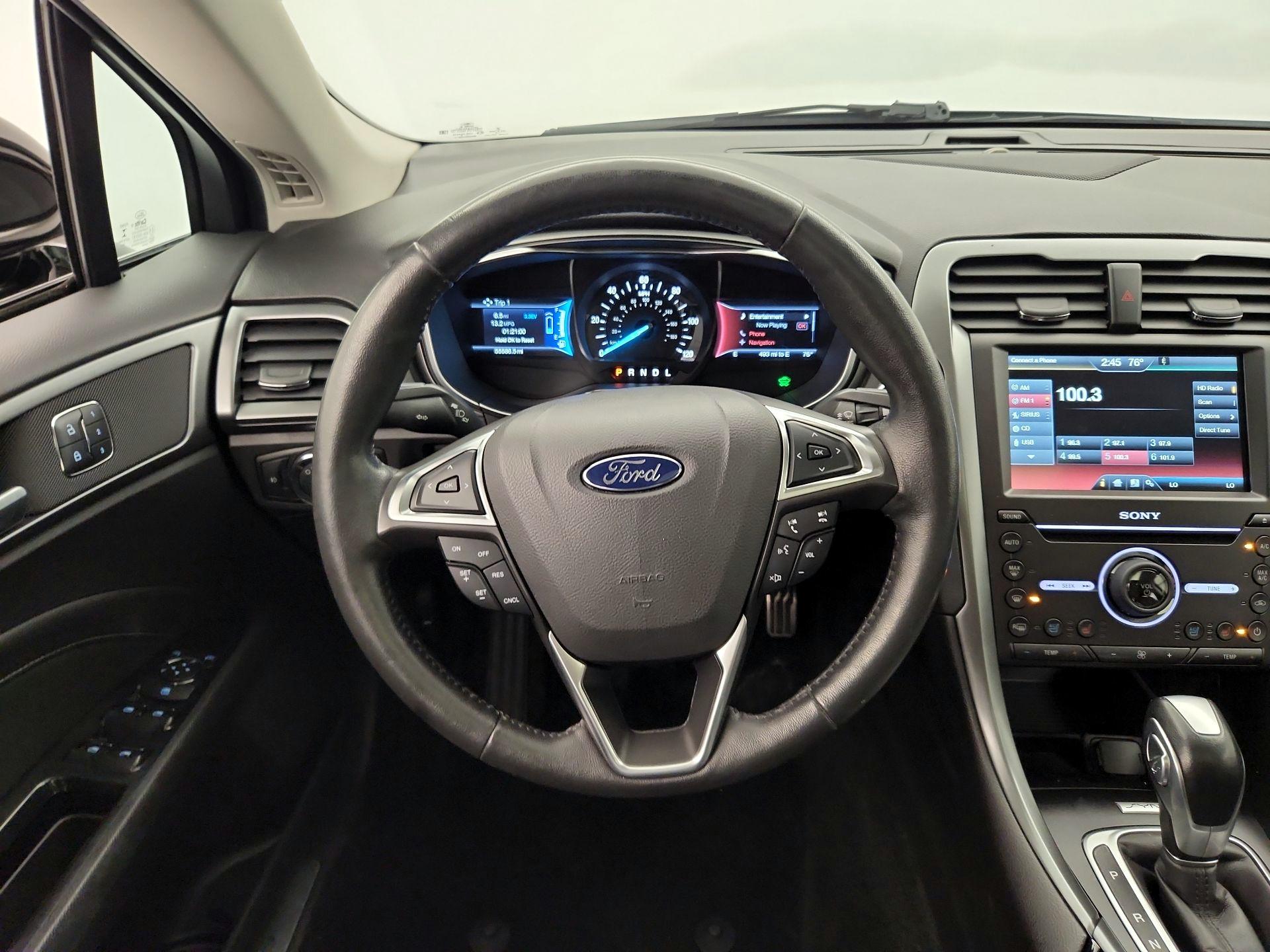Thumbnail: 2016 Ford Fusion - 10