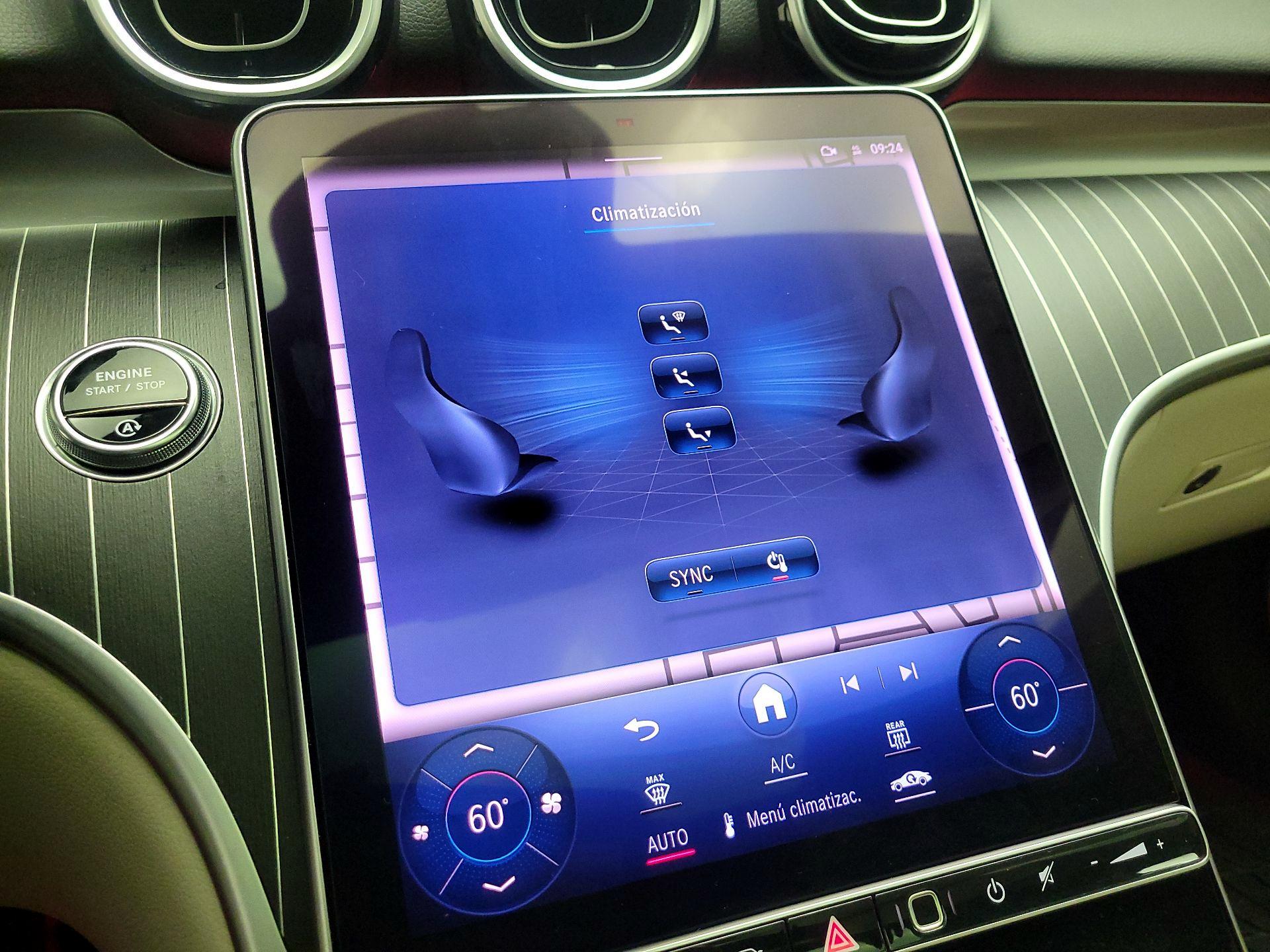 Thumbnail: 2024 Mercedes-Benz C-Class - 17
