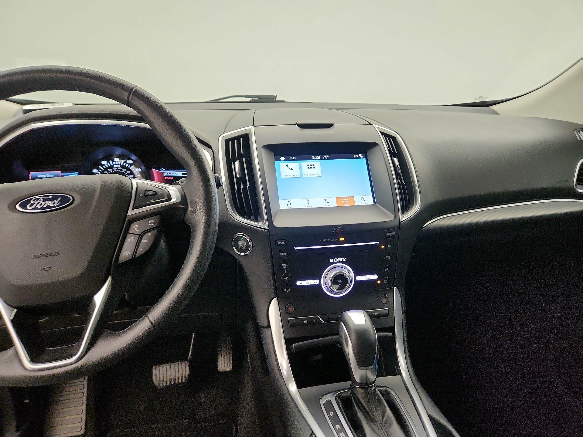 Thumbnail: 2018 Ford Edge - 9