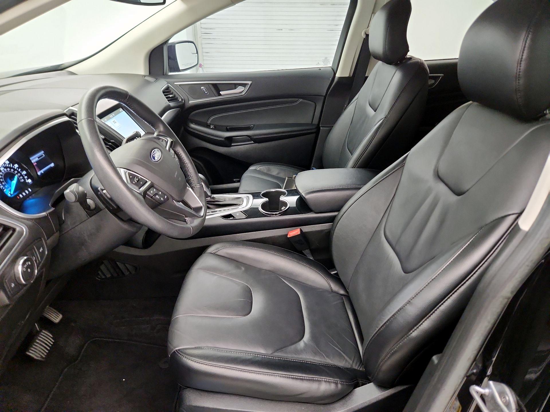 Thumbnail: 2018 Ford Edge - 11