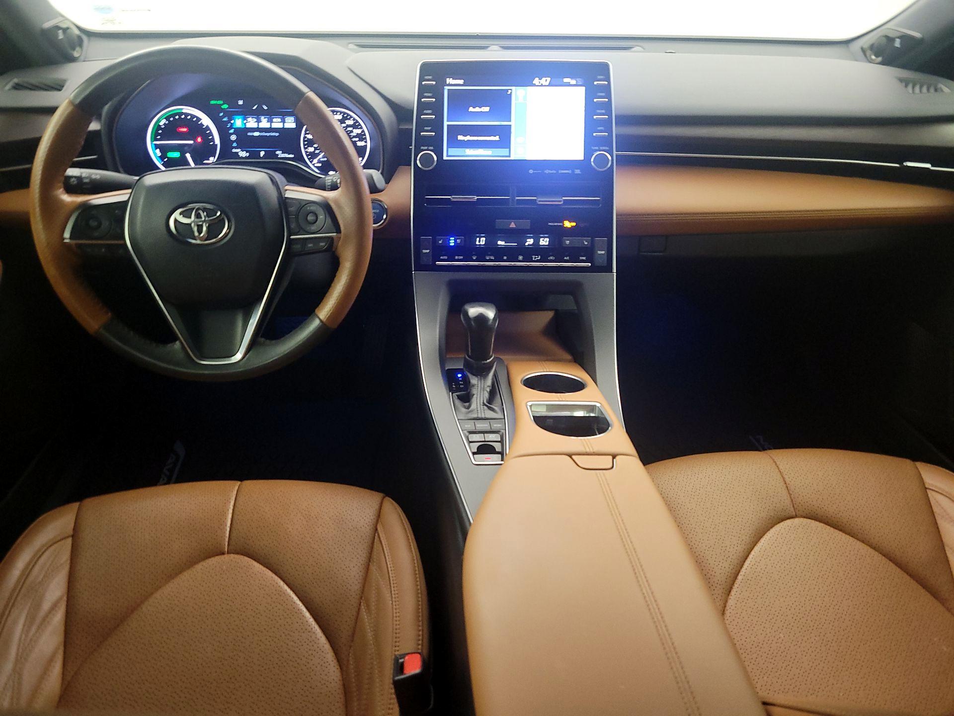 Thumbnail: 2021 Toyota Avalon - 9