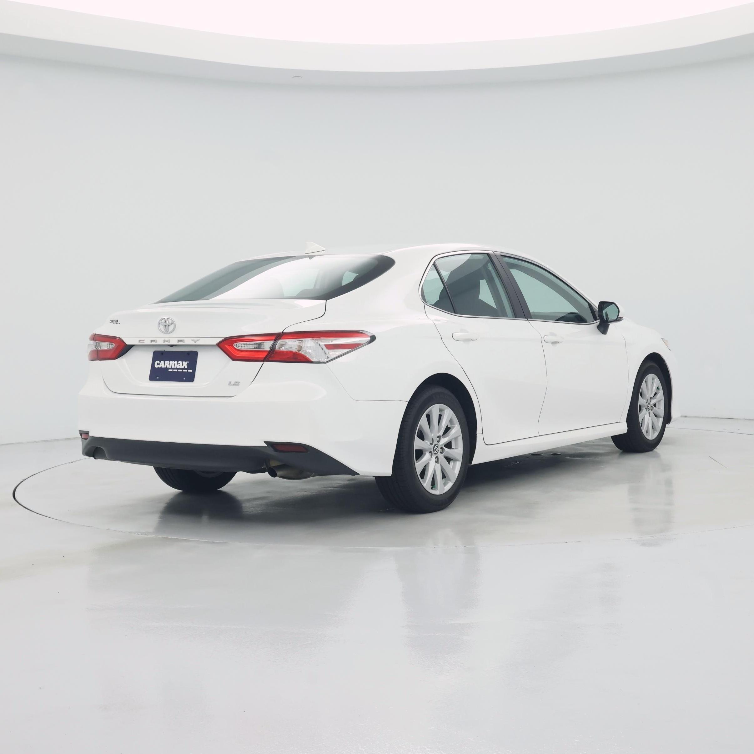 Thumbnail: 2020 Toyota Camry - 8