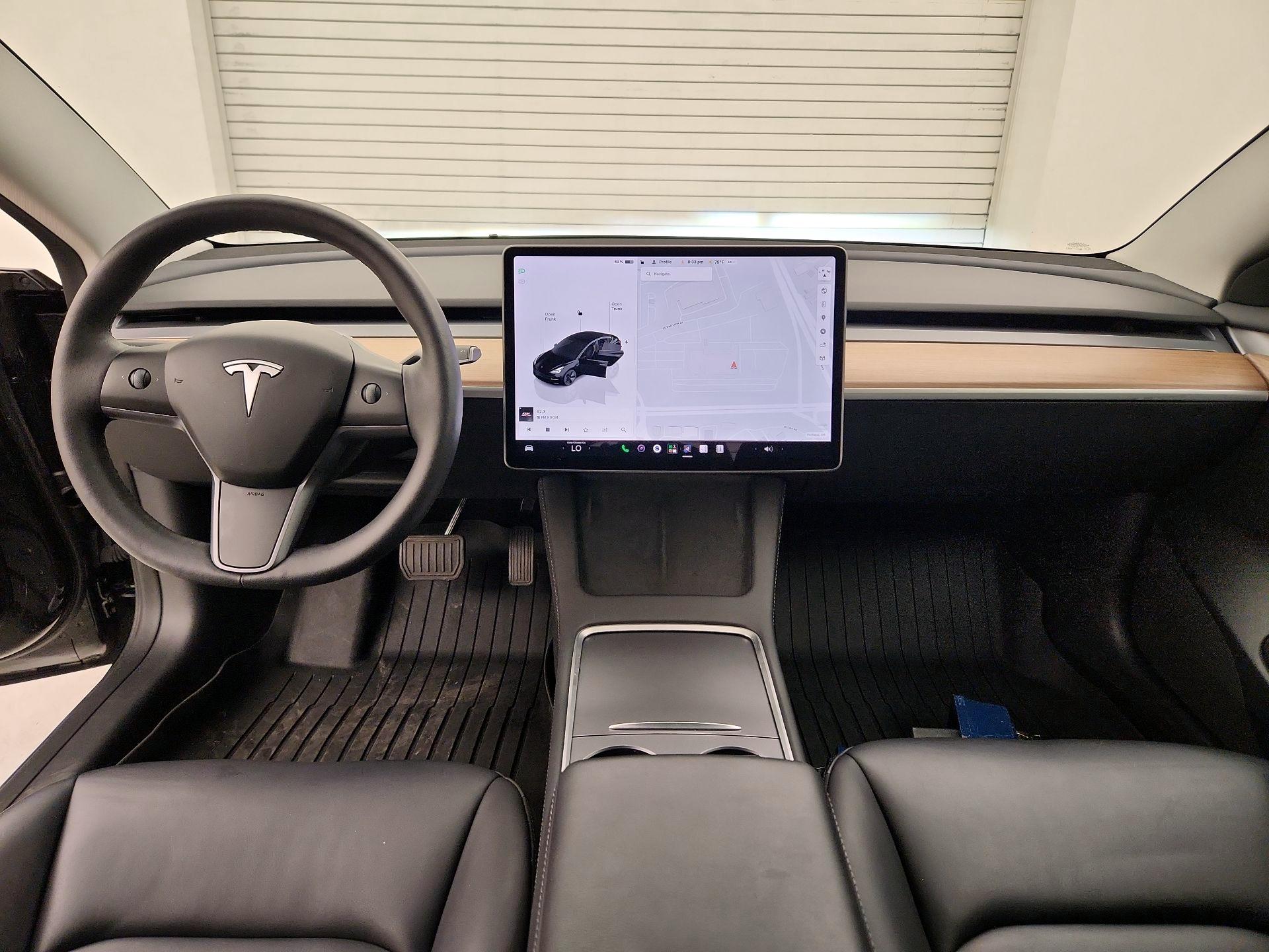 Thumbnail: 2023 Tesla Model 3 - 9