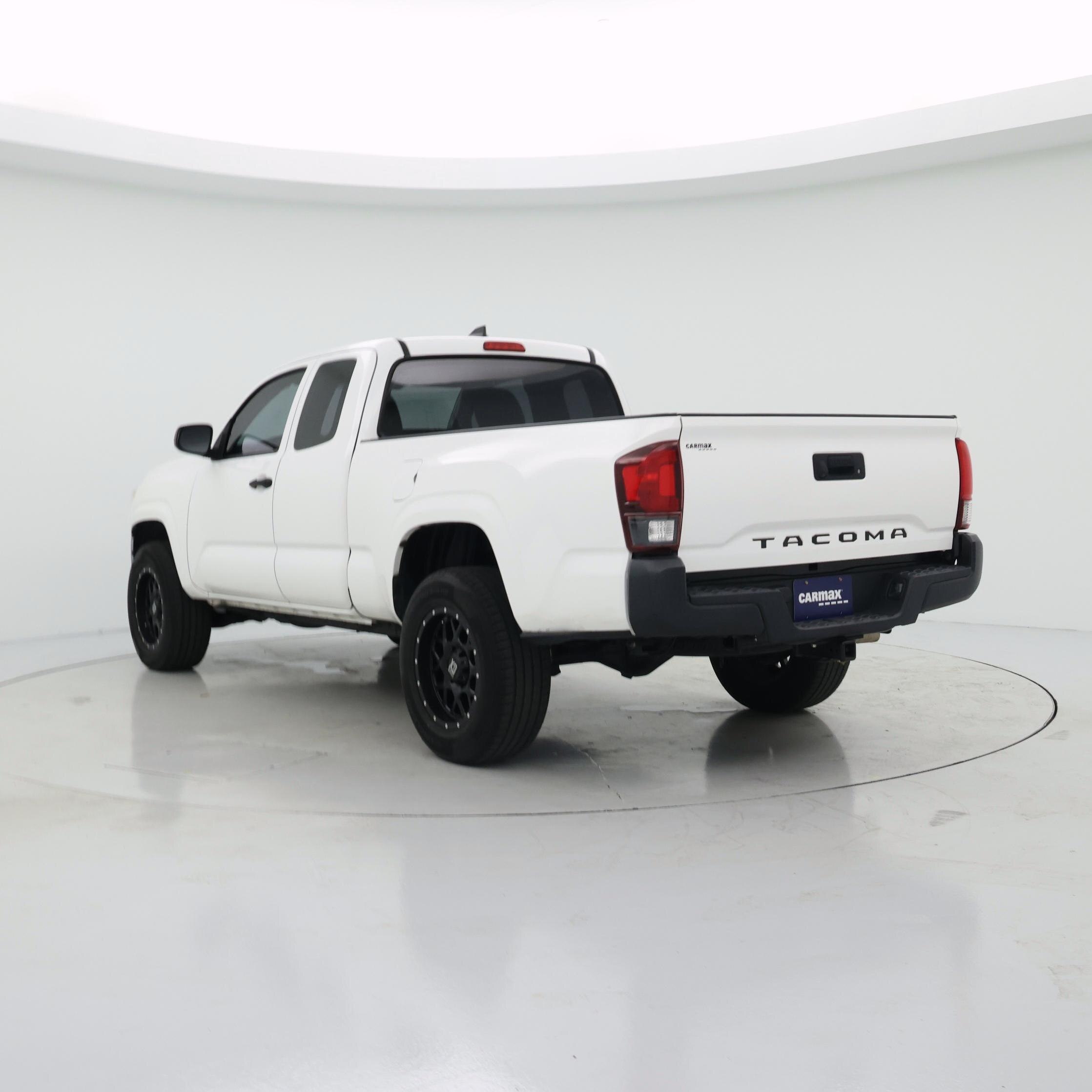 Thumbnail: 2018 Toyota Tacoma - 2