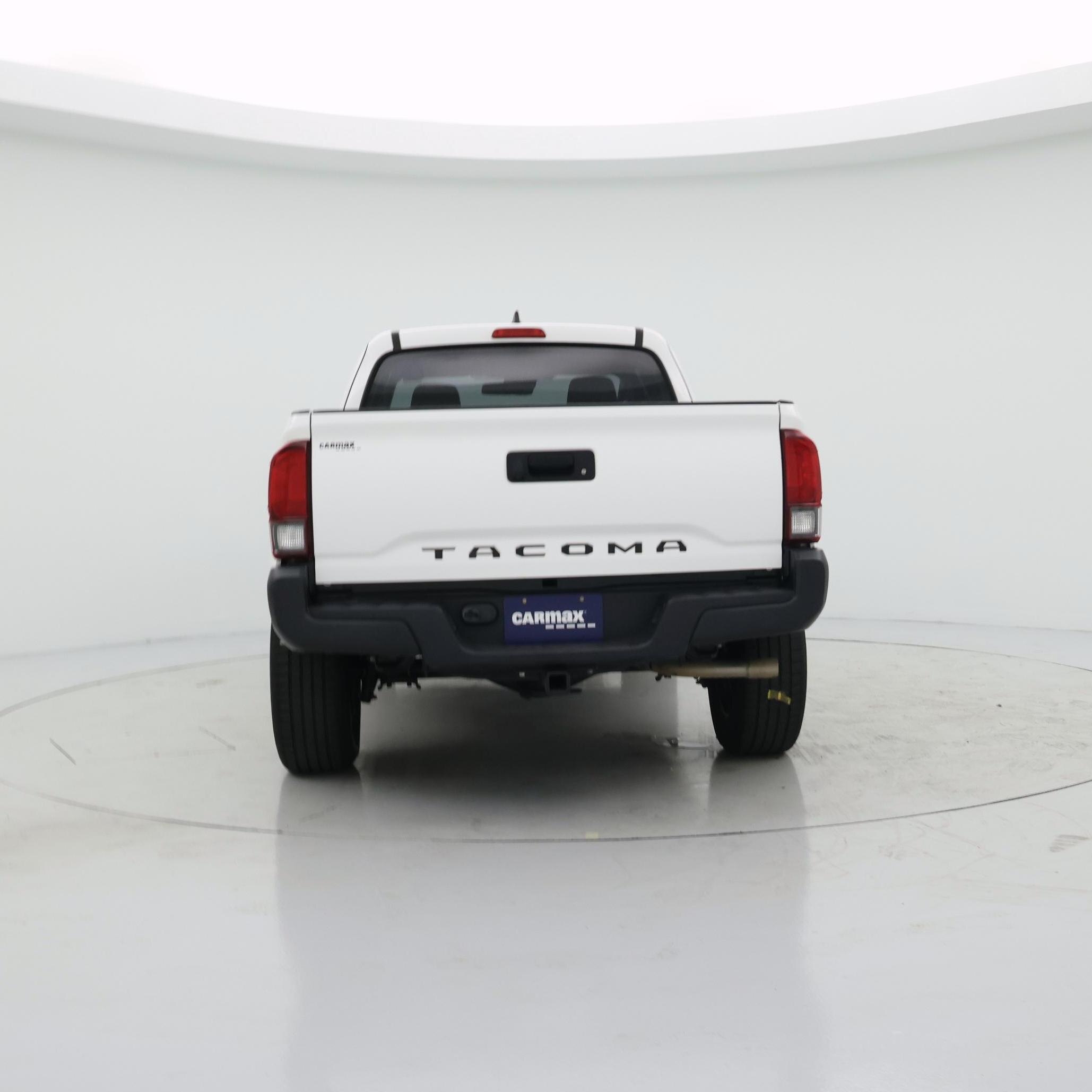 Thumbnail: 2018 Toyota Tacoma - 6